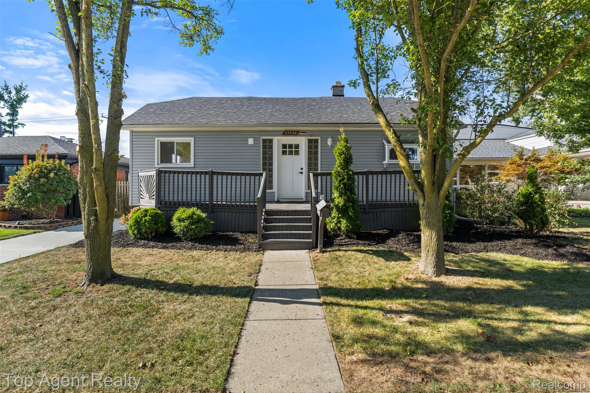 22228 Bon Heur Street Property Photo 46
