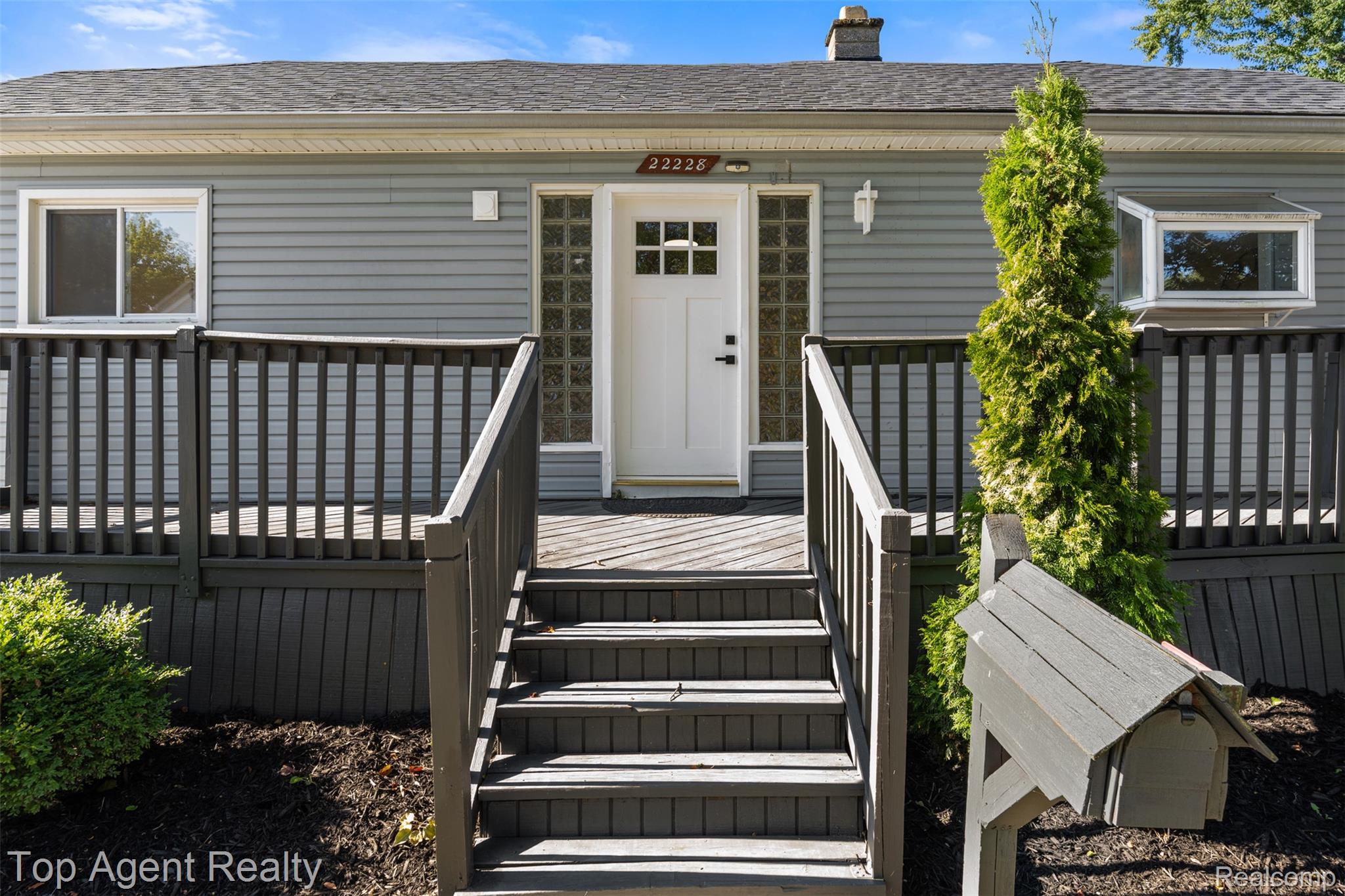22228 Bon Heur Street Property Photo 50