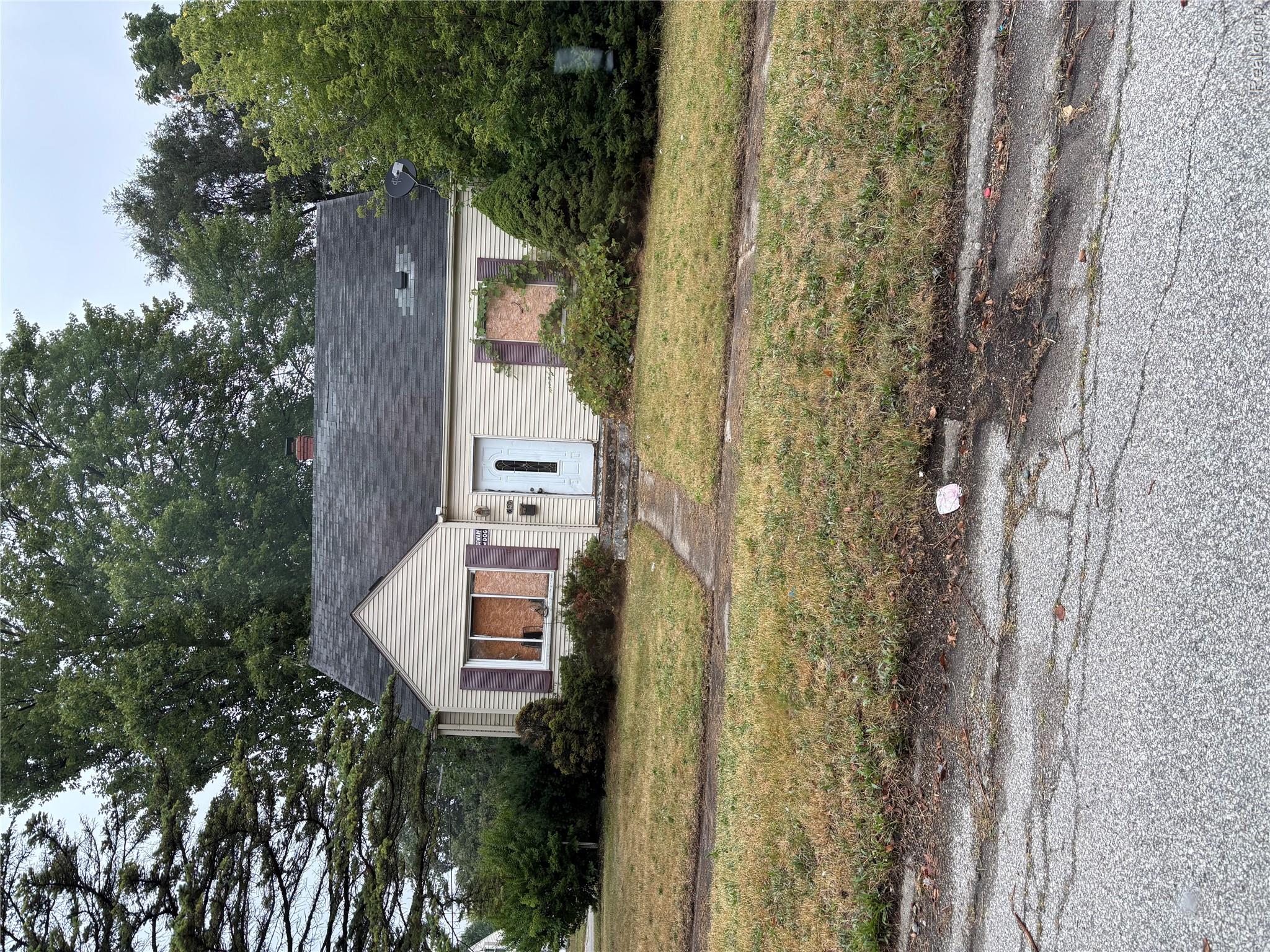 650 Campbell Street Property Photo 1