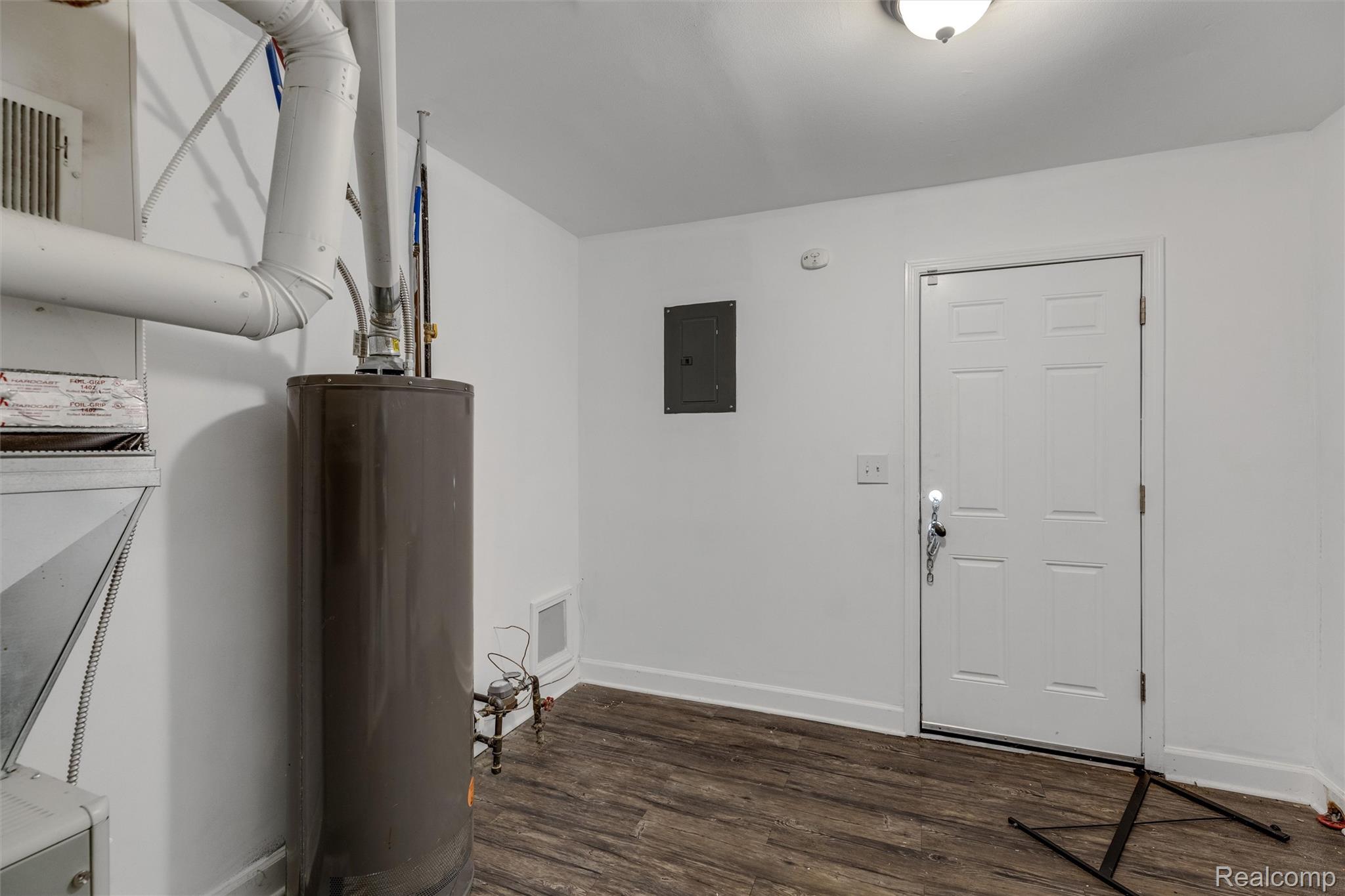 15824 Dacosta Street Property Photo 15