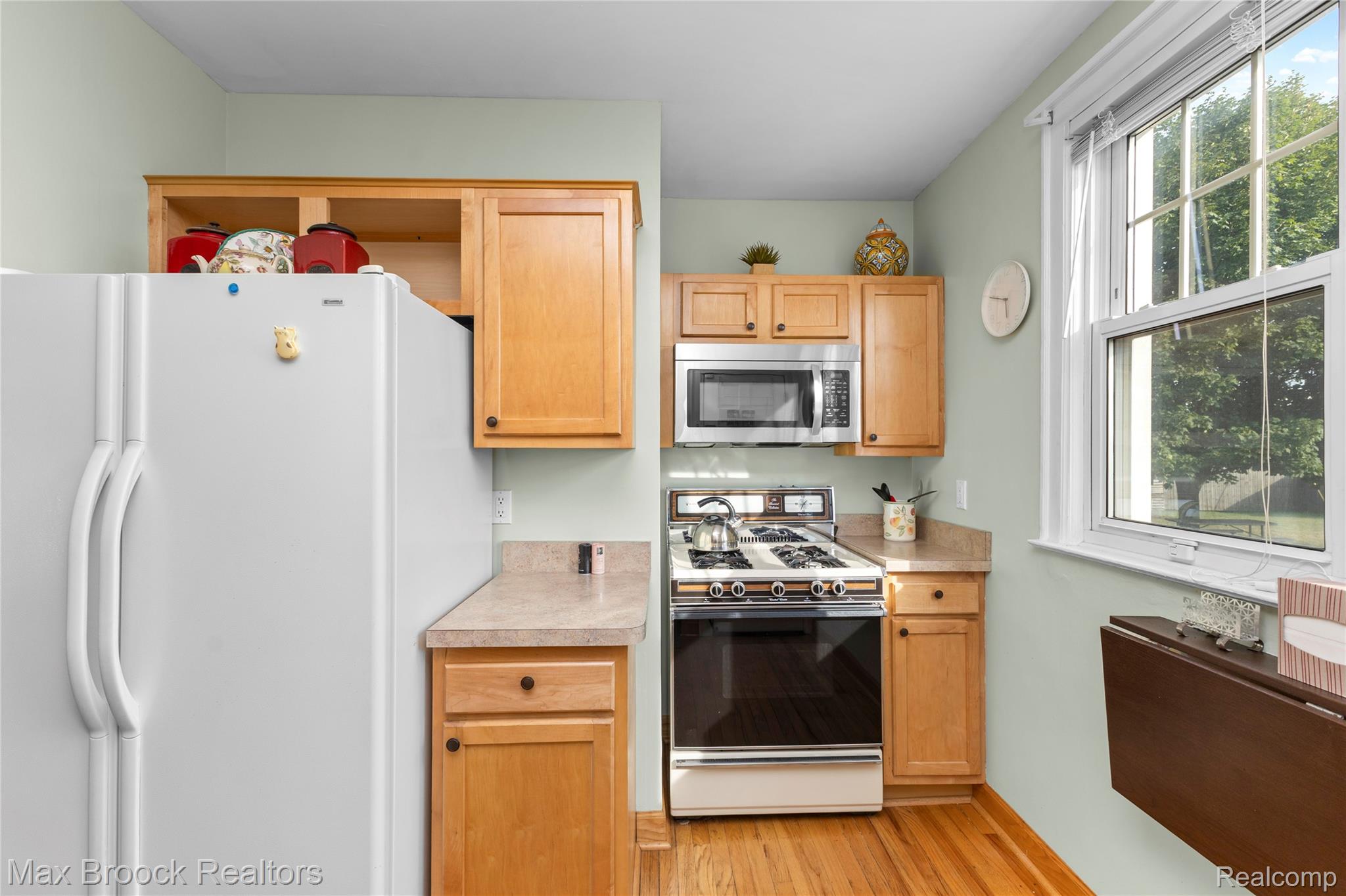 2222 Montroyal Avenue Property Photo 13