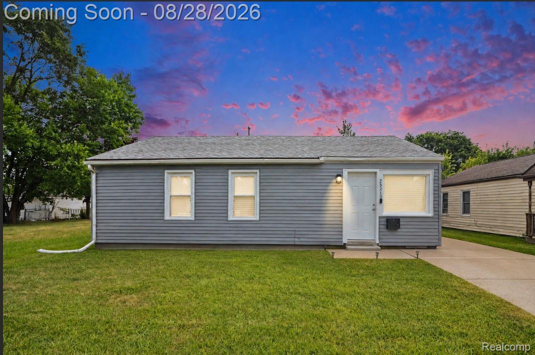 25210 Rosenbusch Boulevard Property Photo 1