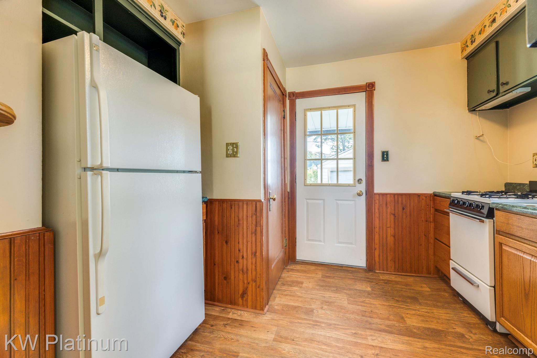 3310 Poplar Street Property Photo 5