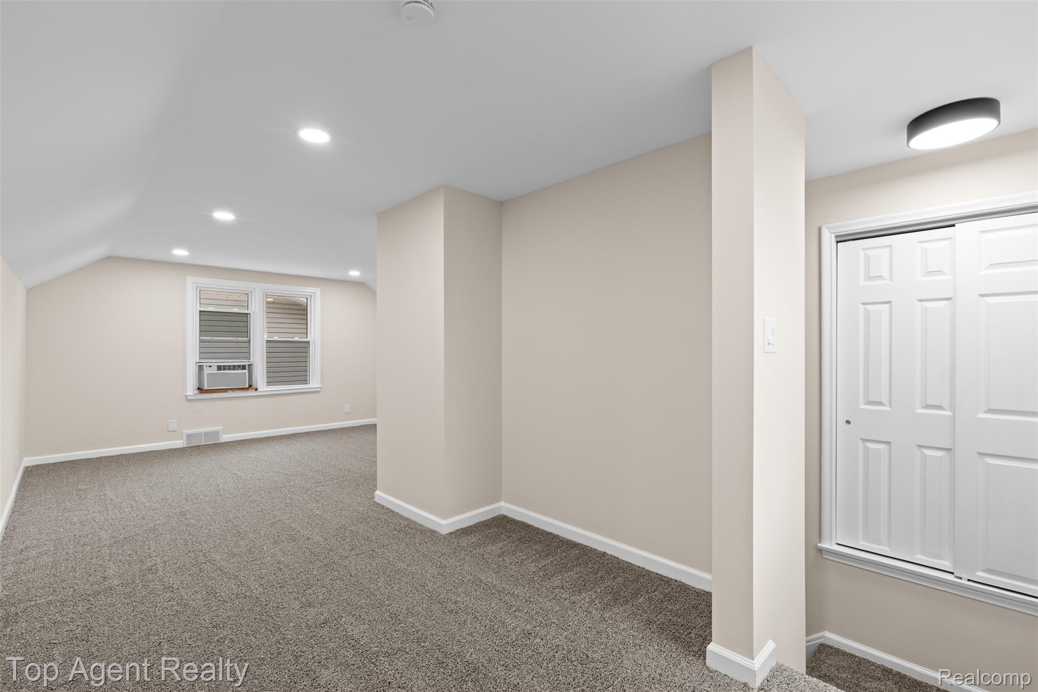 3323 Gardner Avenue Property Photo 26