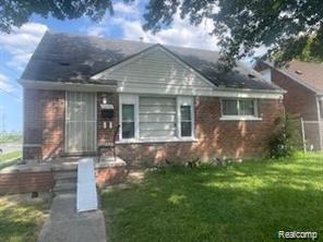 12152 Rutherford Street Property Photo 1