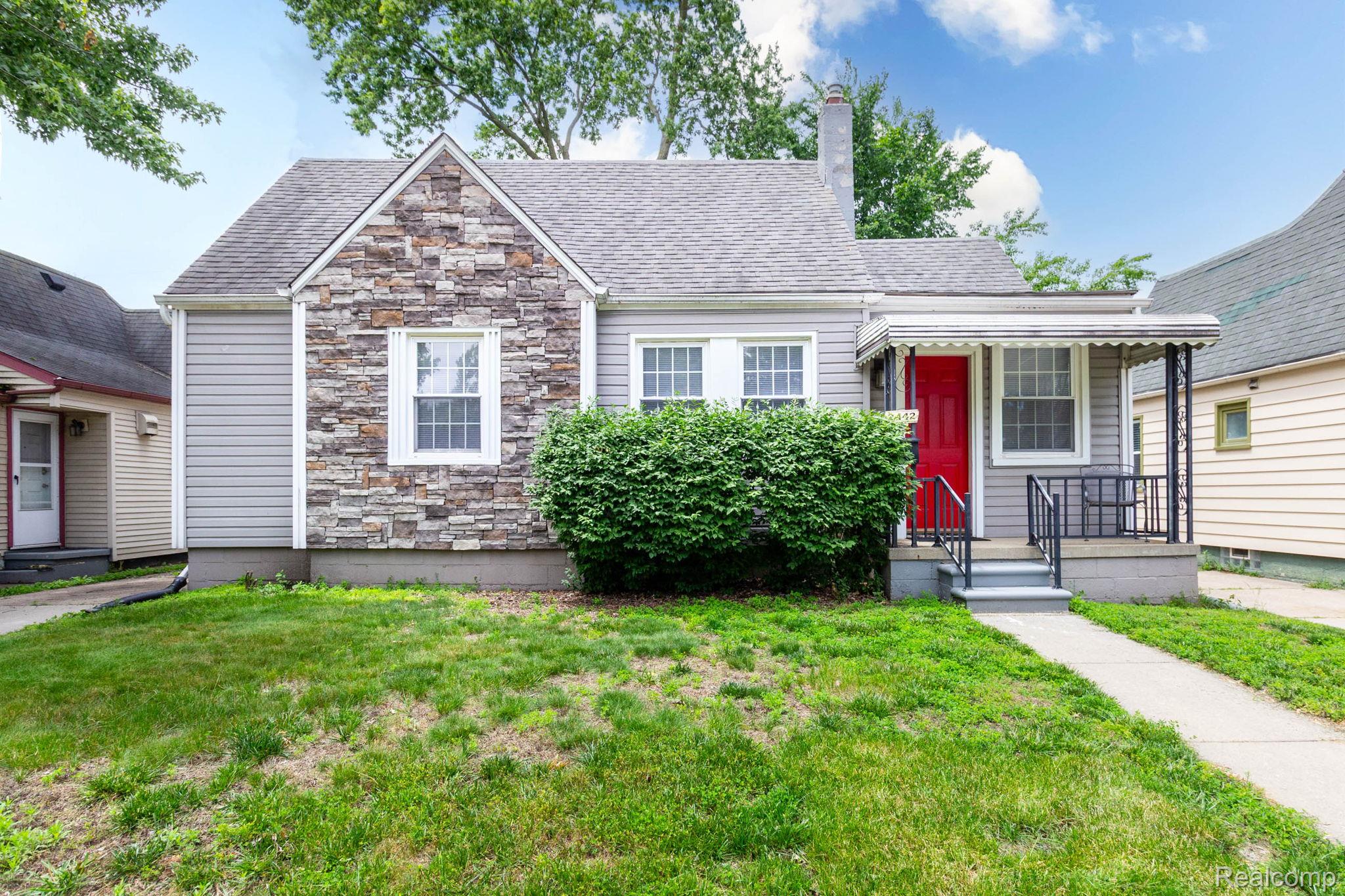 2442 Homeplace Street Property Photo 1
