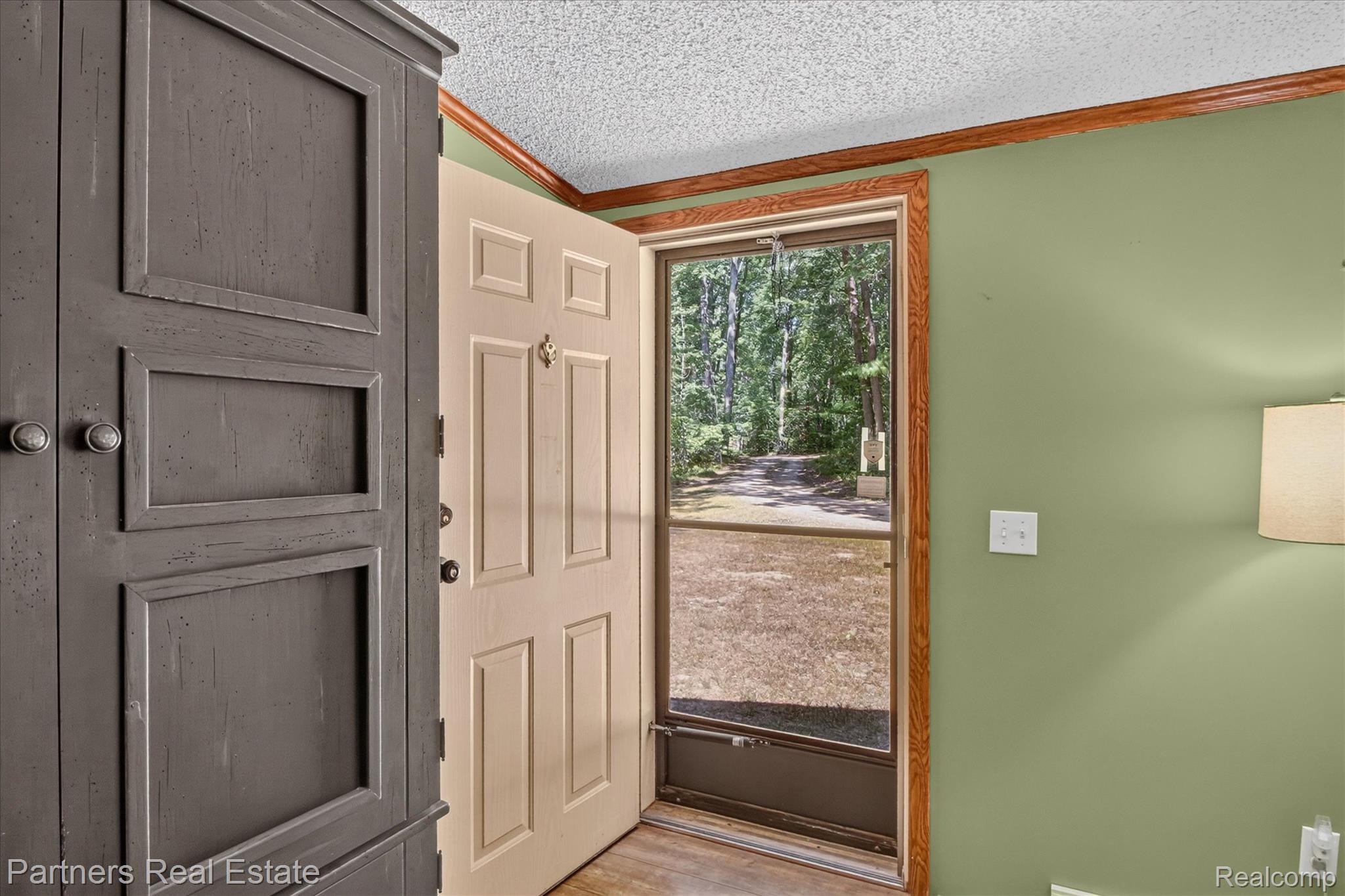 5755 W Herrick Road Property Photo 6