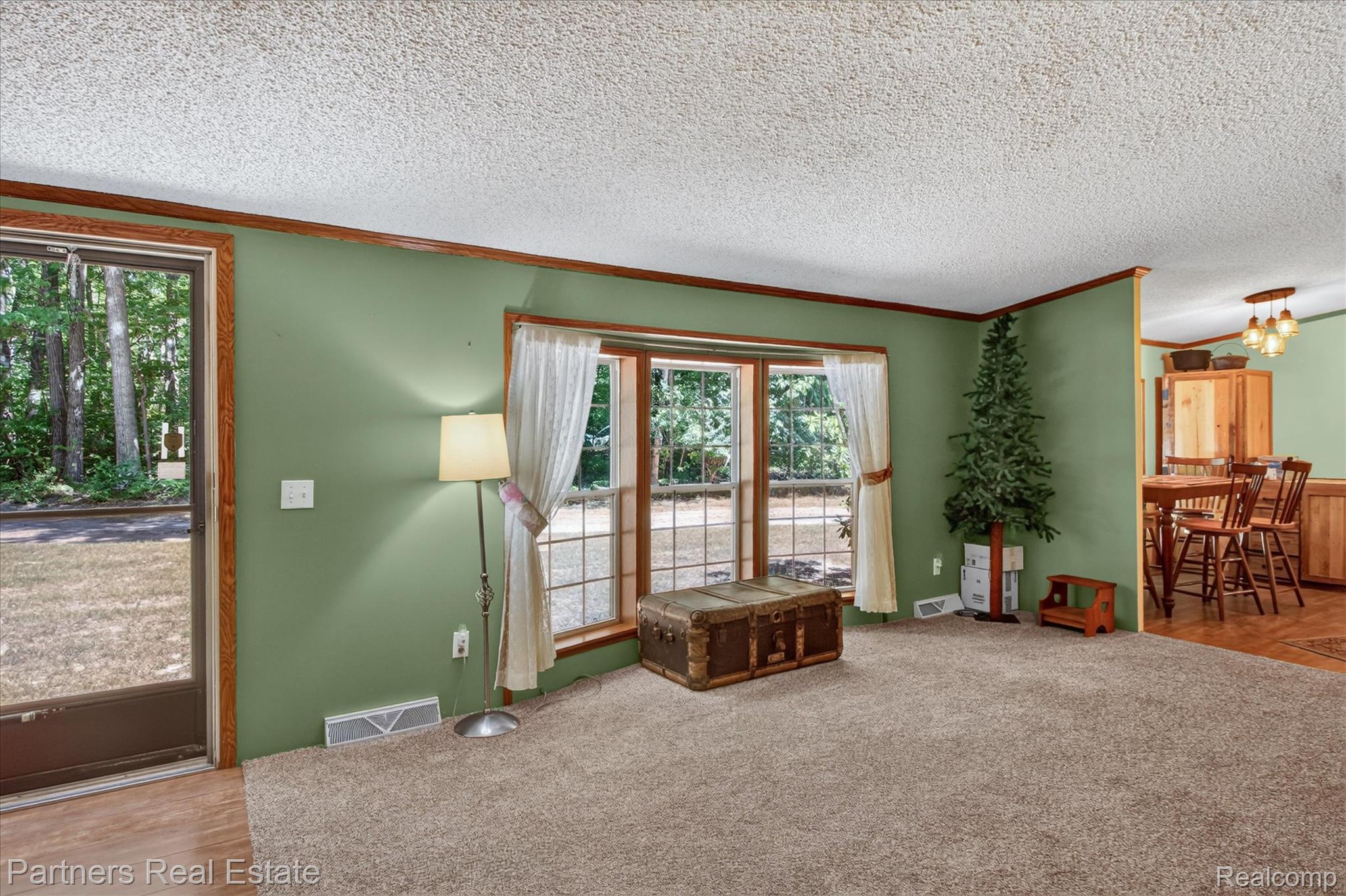 5755 W Herrick Road Property Photo 8