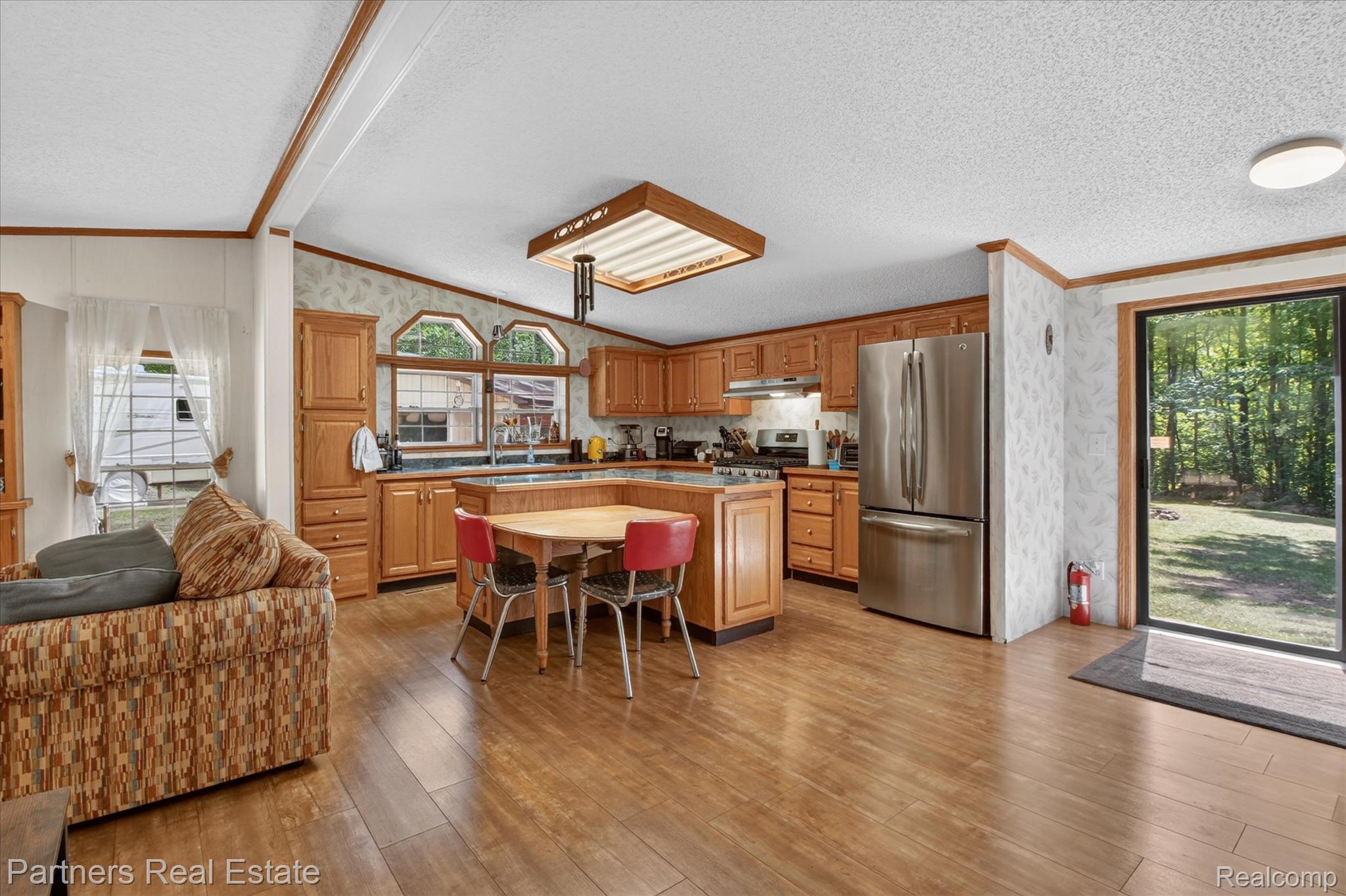 5755 W Herrick Road Property Photo 13