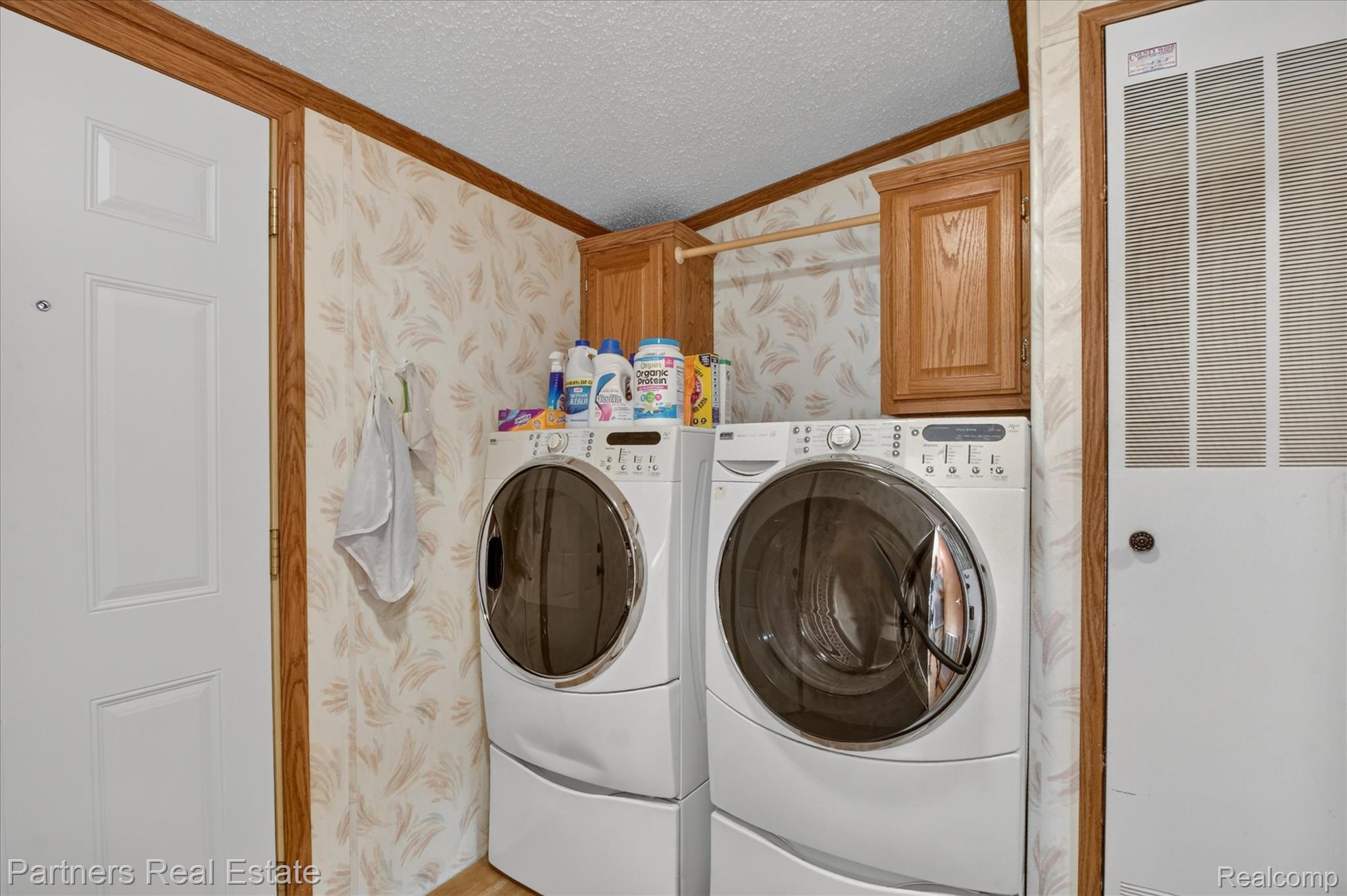 5755 W Herrick Road Property Photo 16