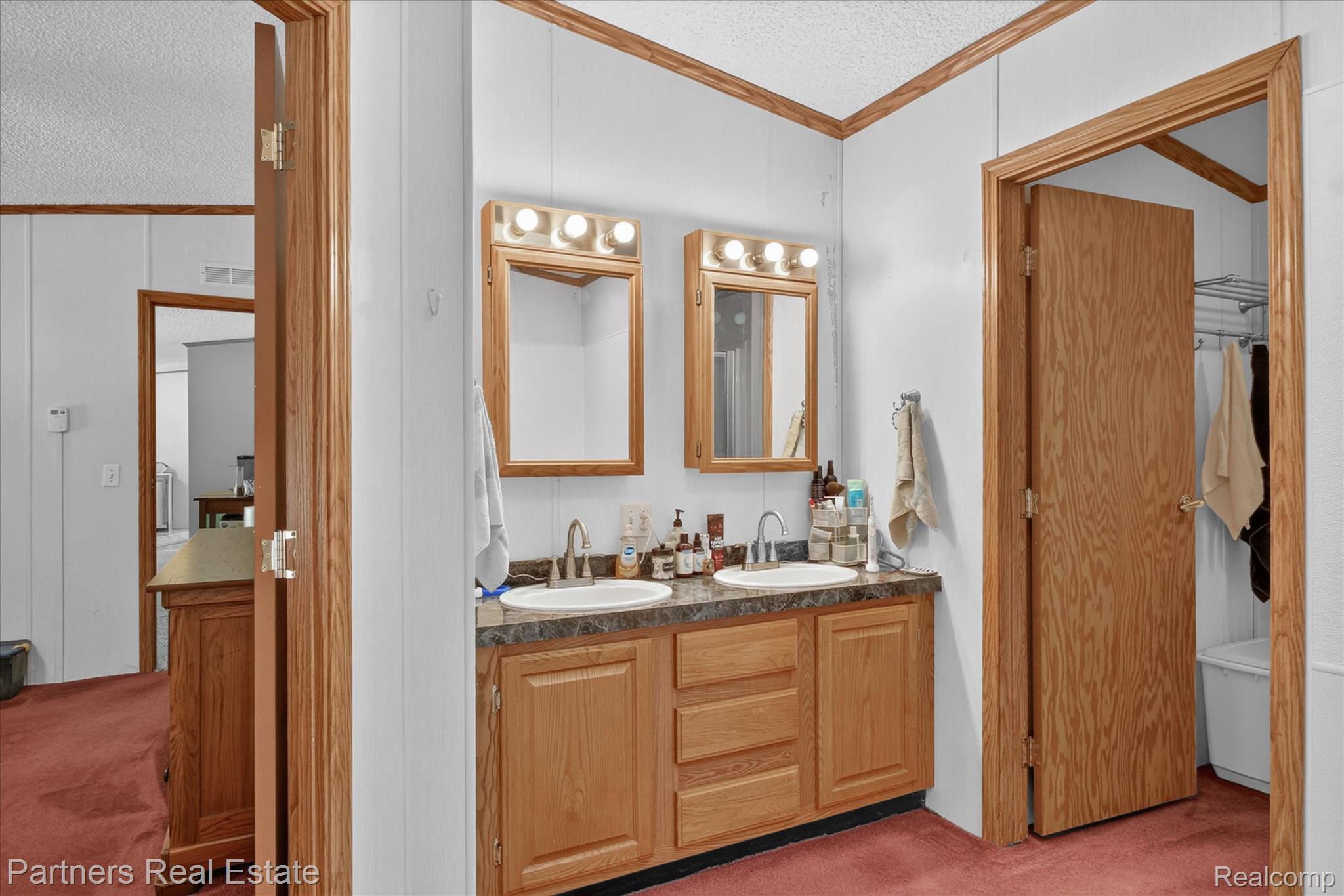 5755 W Herrick Road Property Photo 20