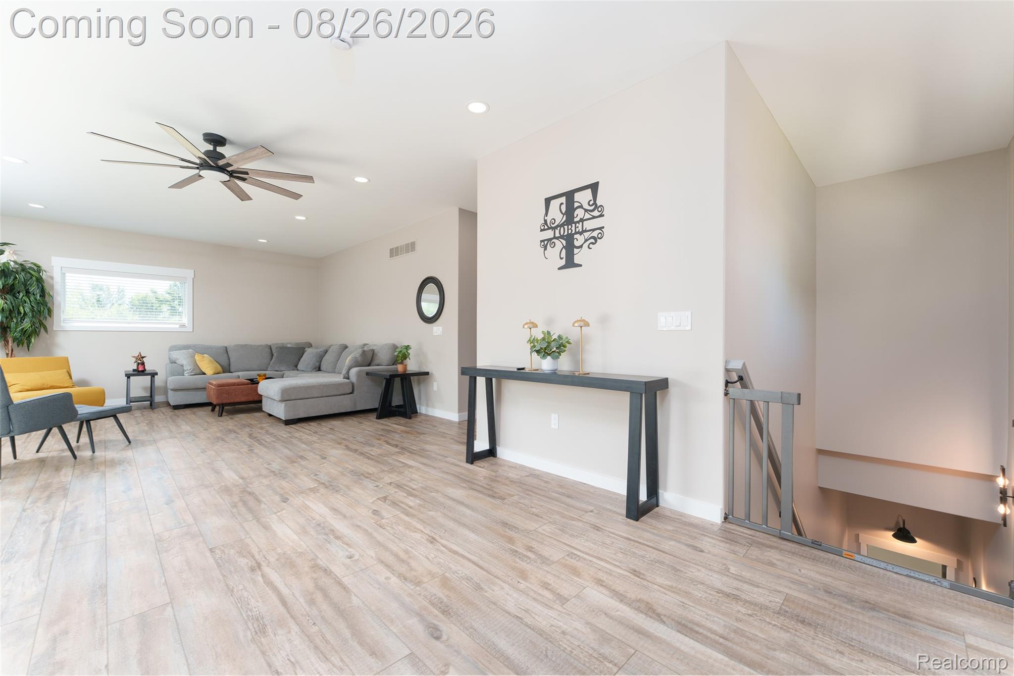 454 E Shore Drive Property Photo 19