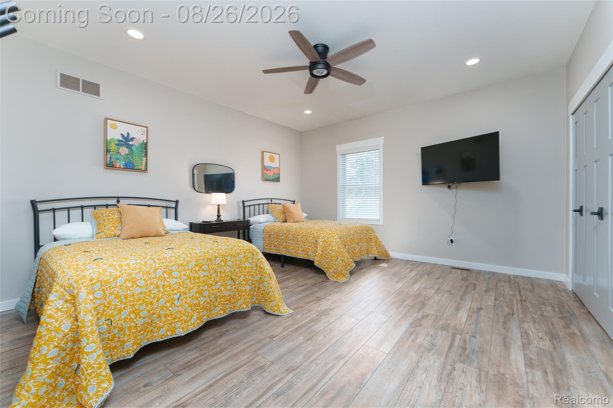 454 E Shore Drive Property Photo 30