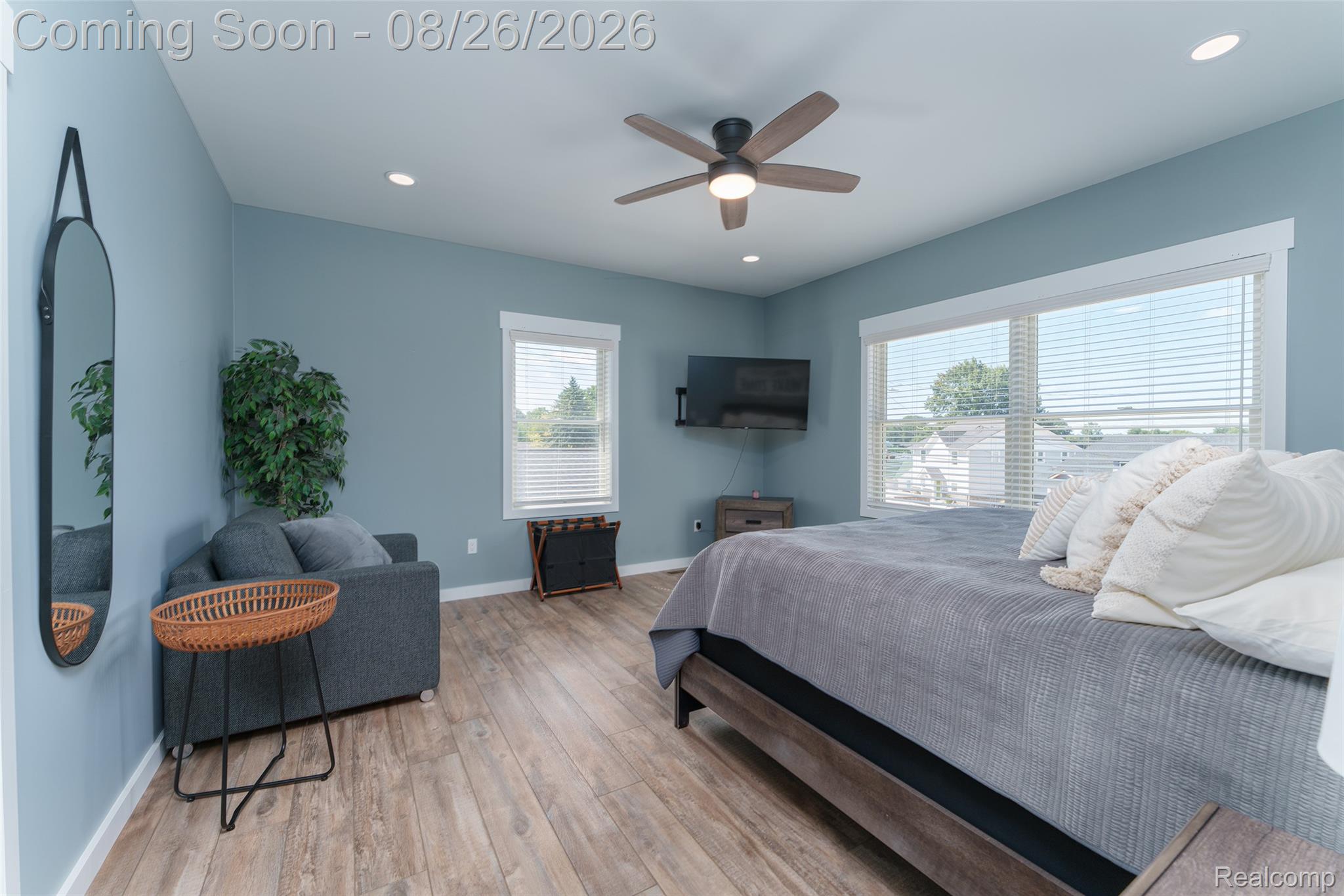 454 E Shore Drive Property Photo 32