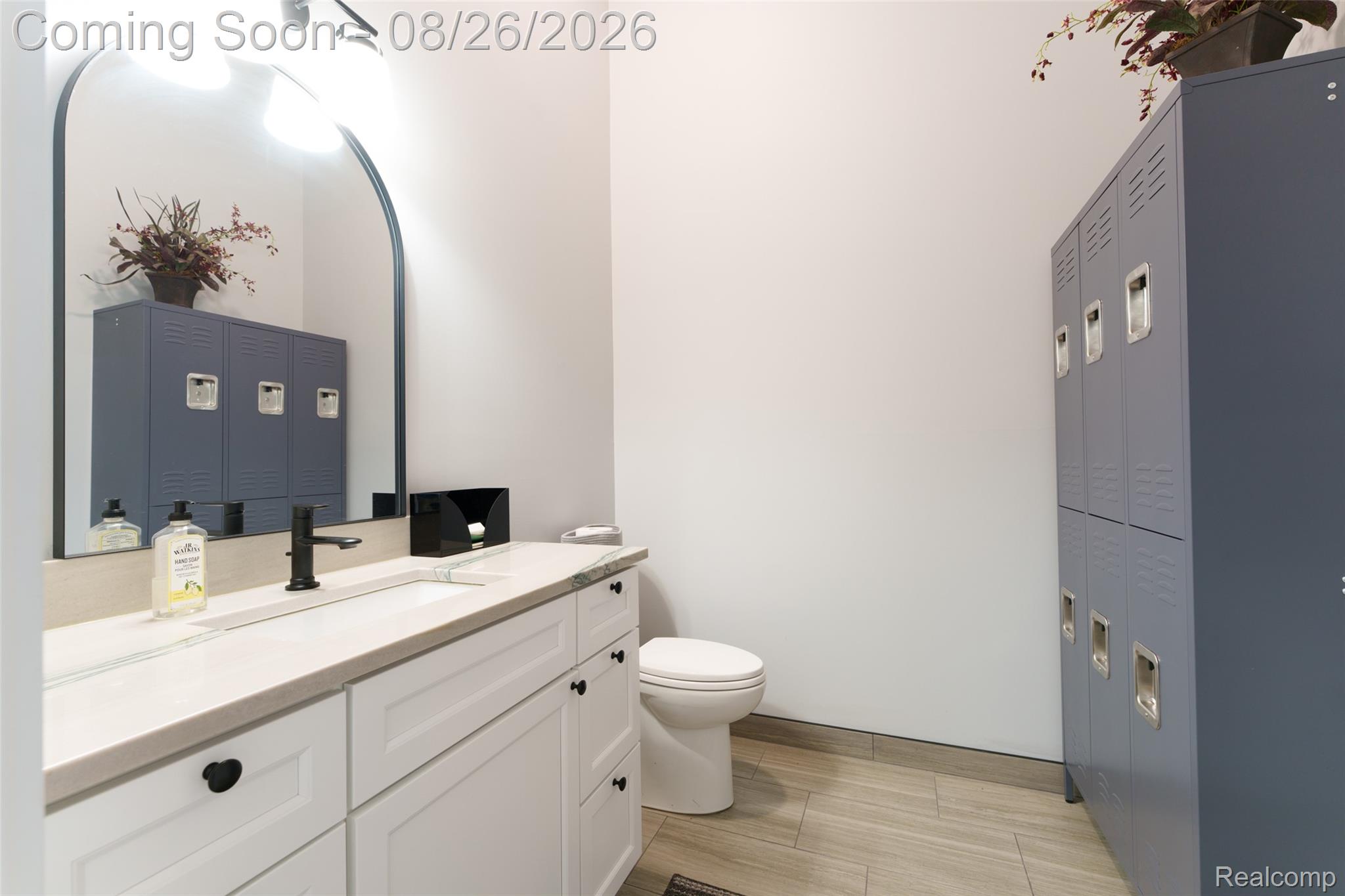 454 E Shore Drive Property Photo 43
