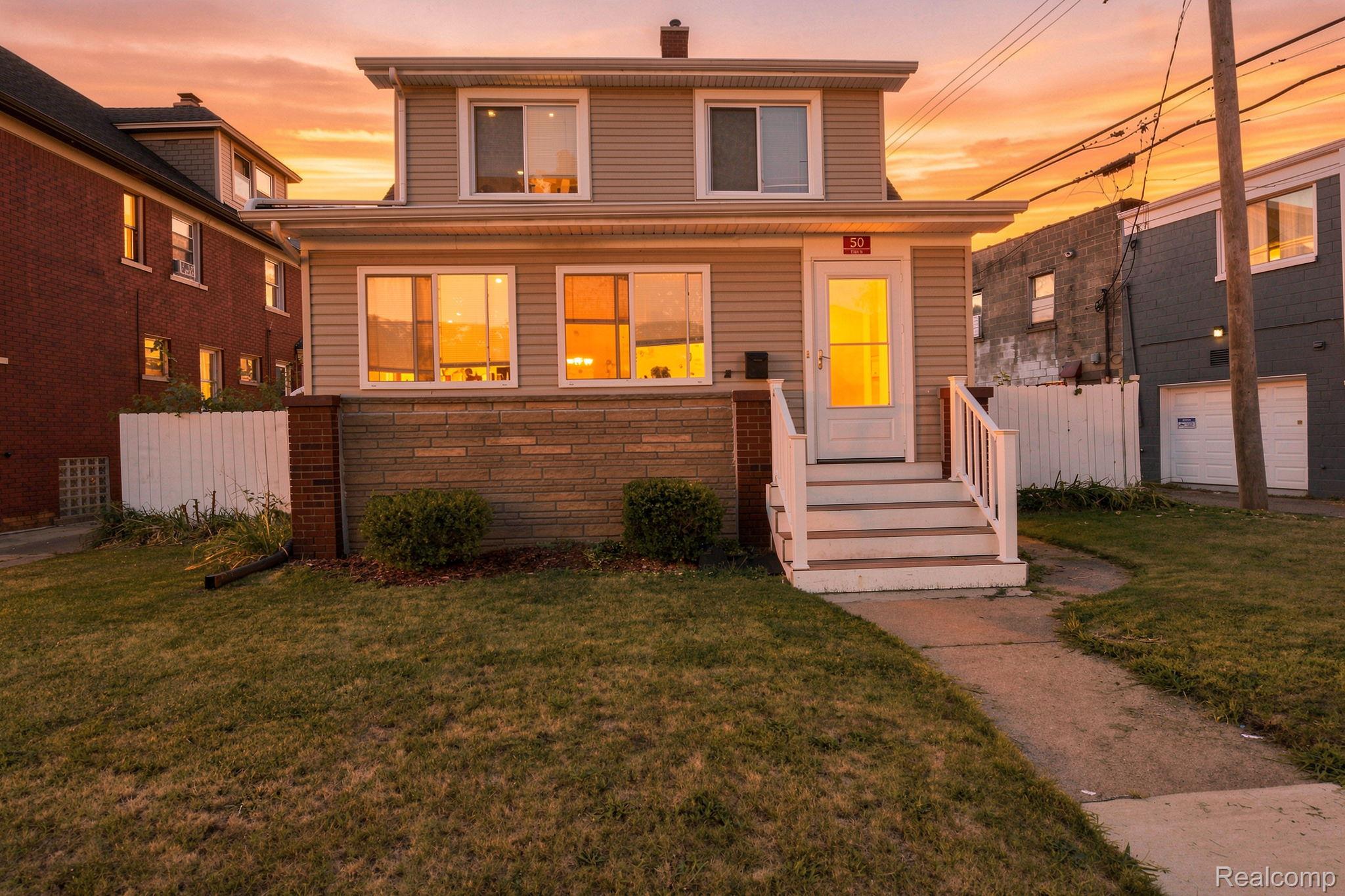 50 Elm Street Property Photo 1