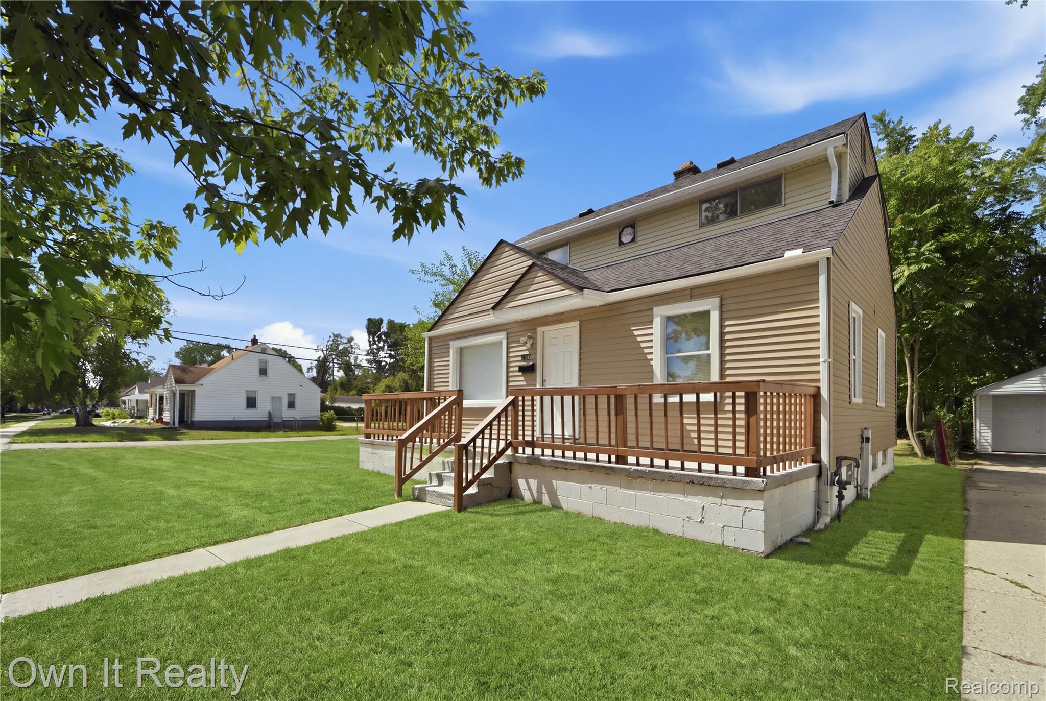 9207 Stout Street Property Photo 2