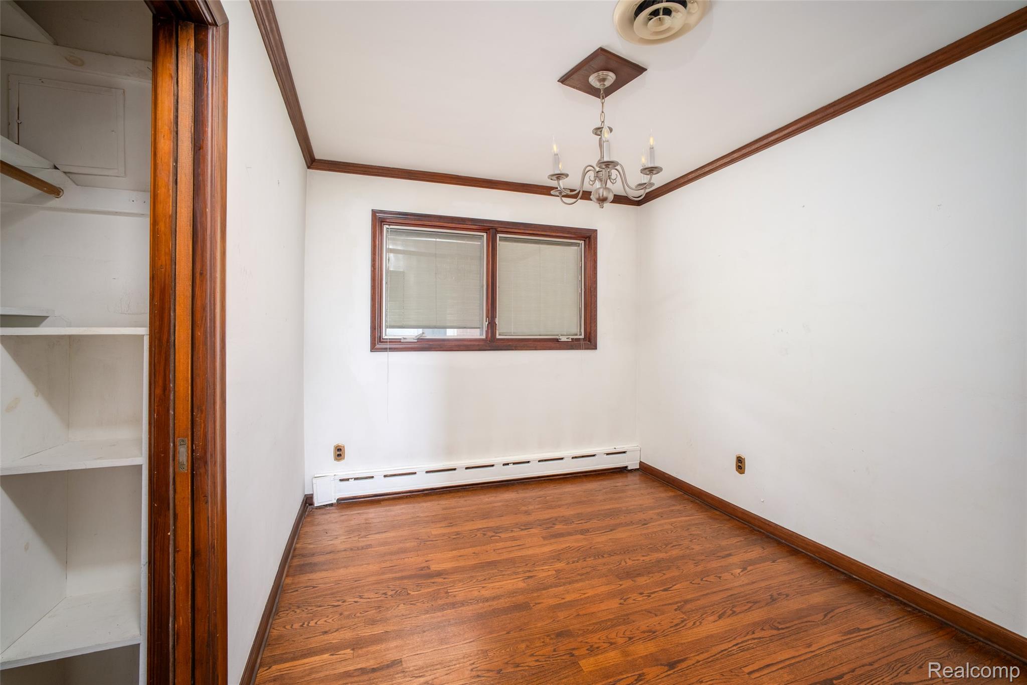 751 Auburn Street Property Photo 10