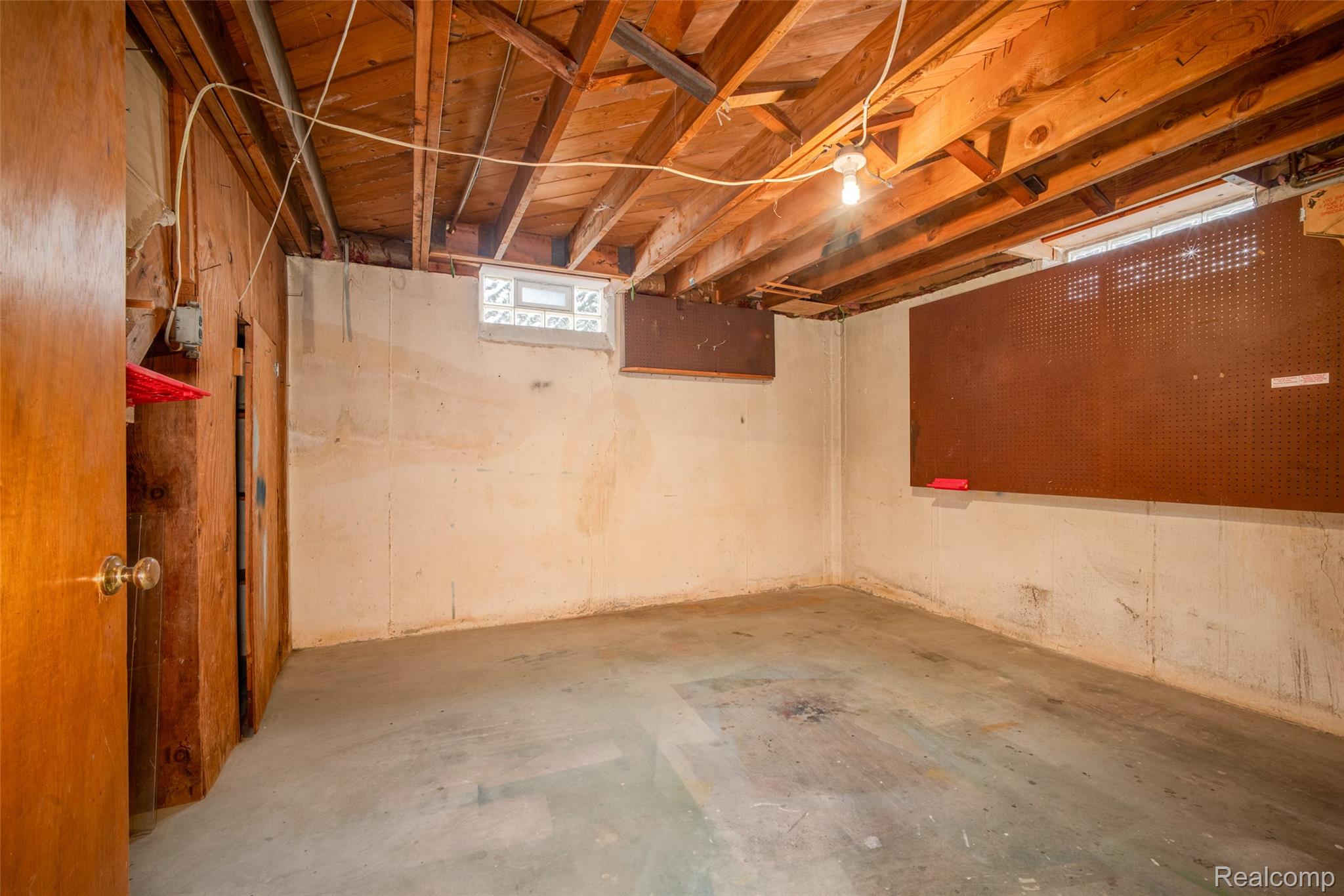 751 Auburn Street Property Photo 19