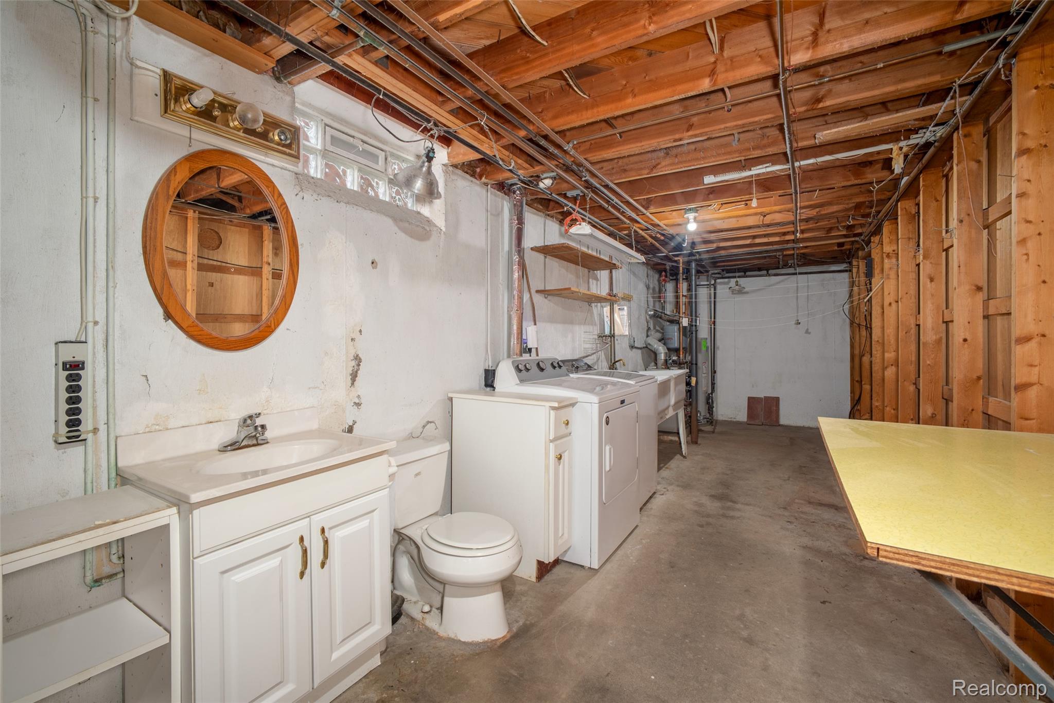 751 Auburn Street Property Photo 21