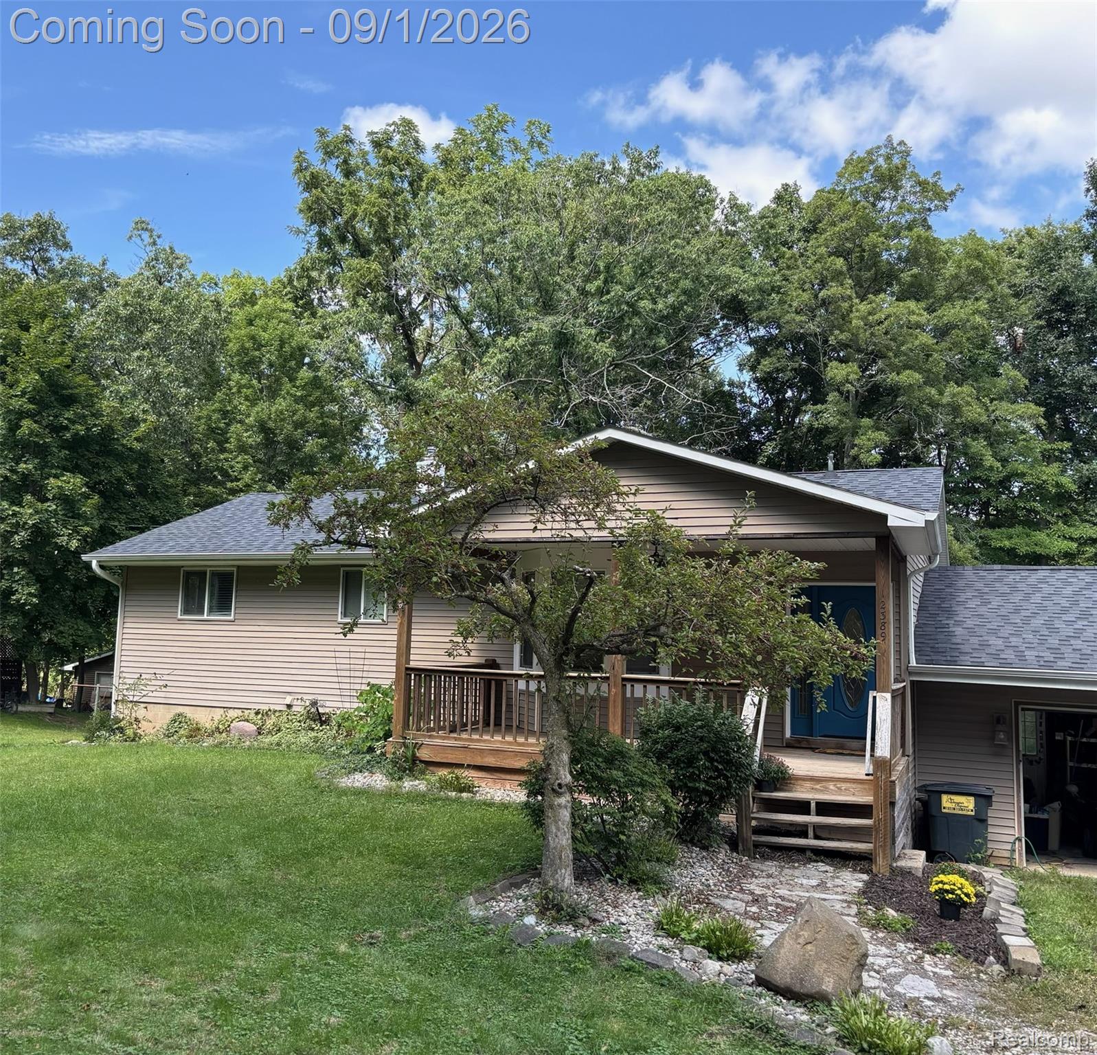 12389 White Lake Road Property Photo 1