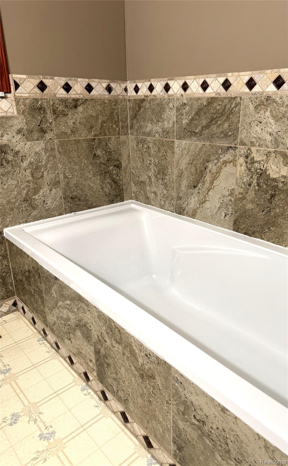 12389 White Lake Road Property Photo 14