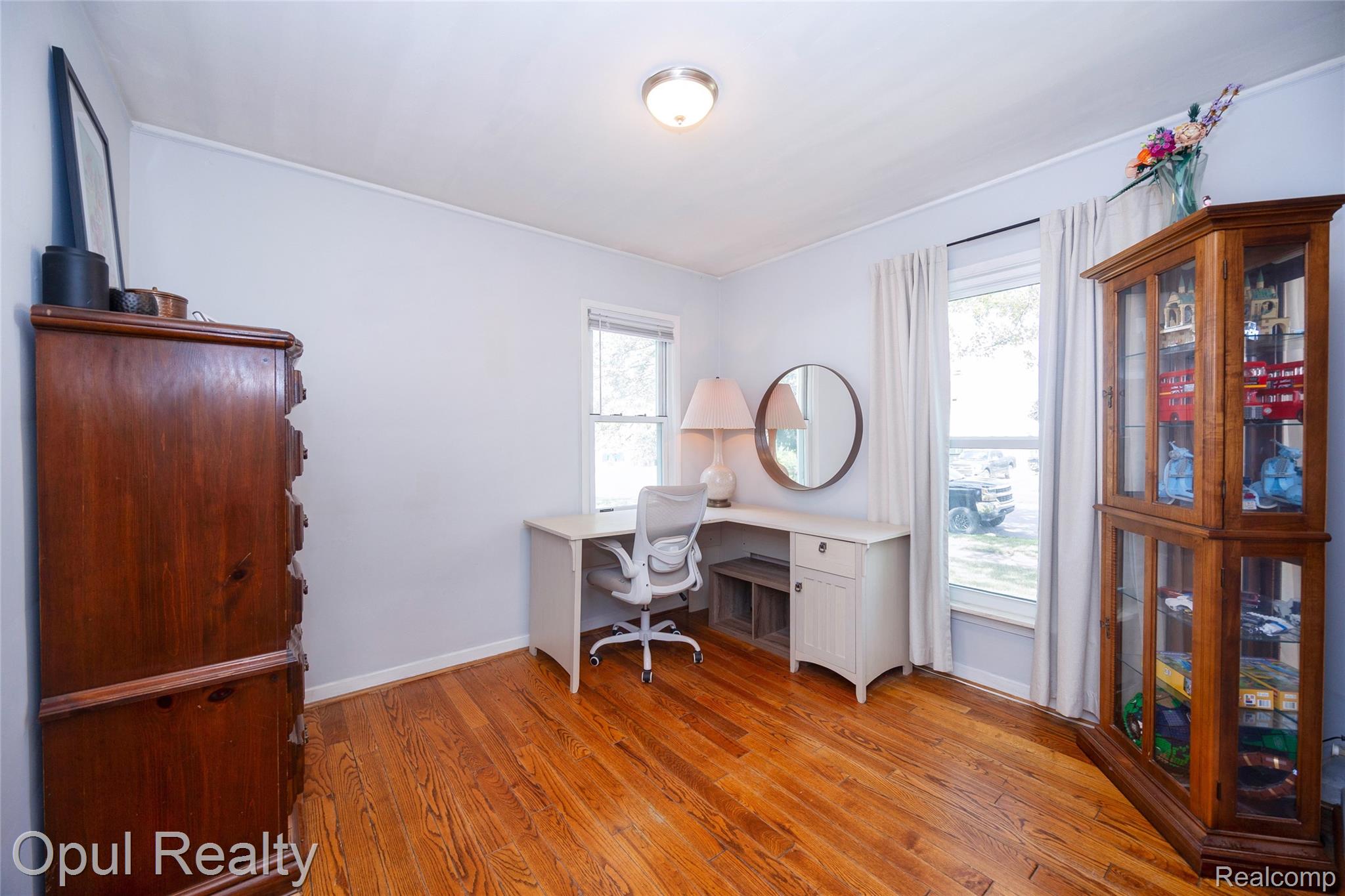 17520 Matthews Street Property Photo 12