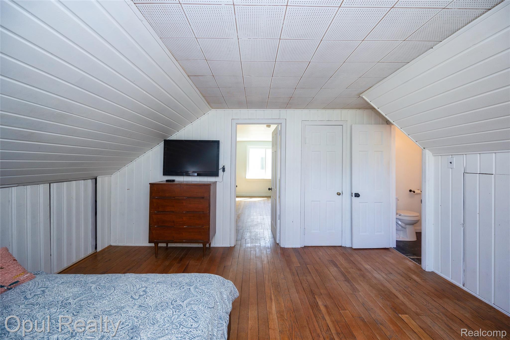17520 Matthews Street Property Photo 25