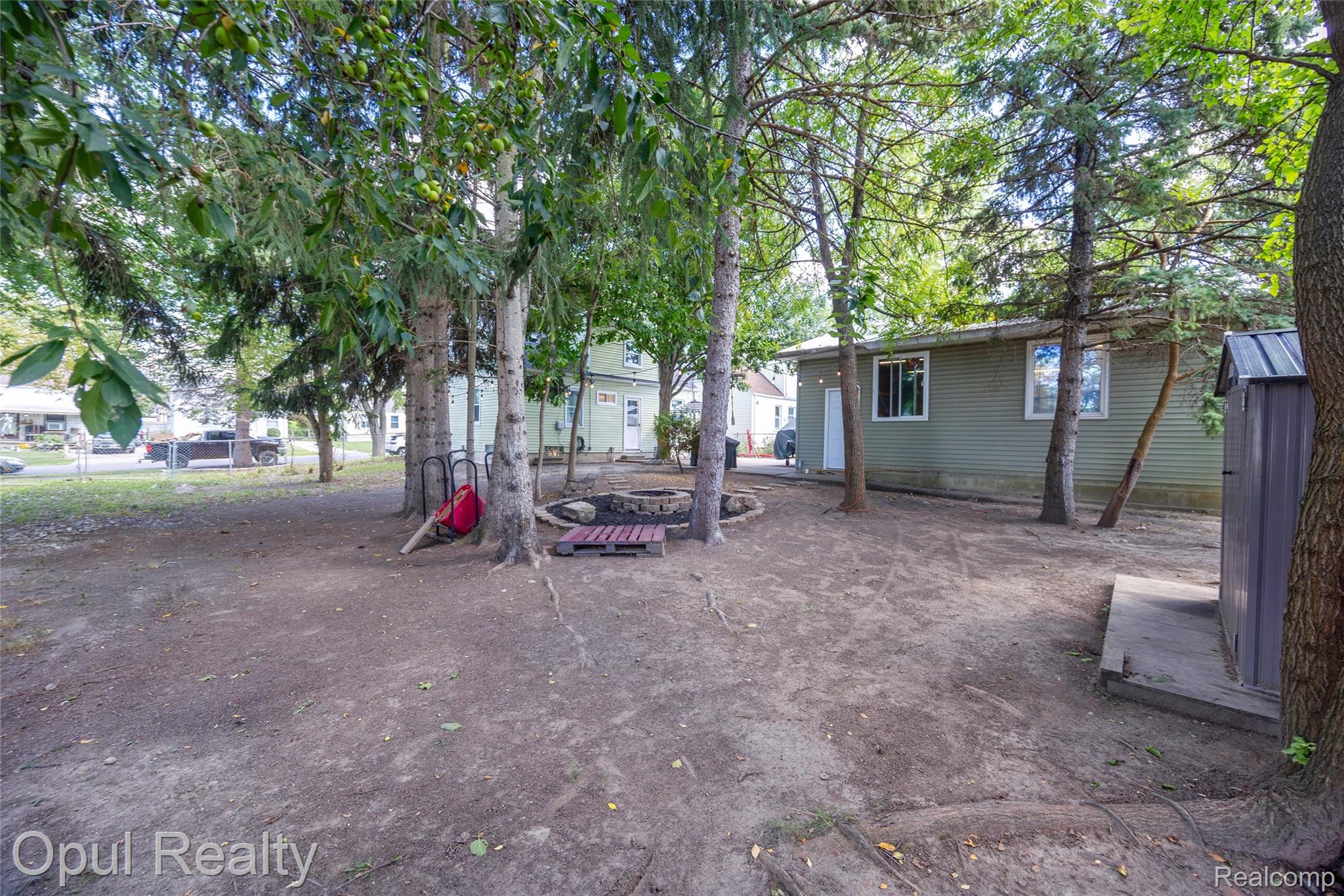 17520 Matthews Street Property Photo 36
