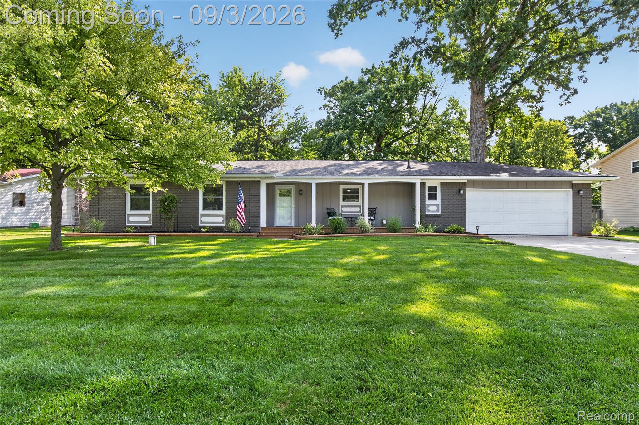 6215 Anavista Drive Property Photo 1