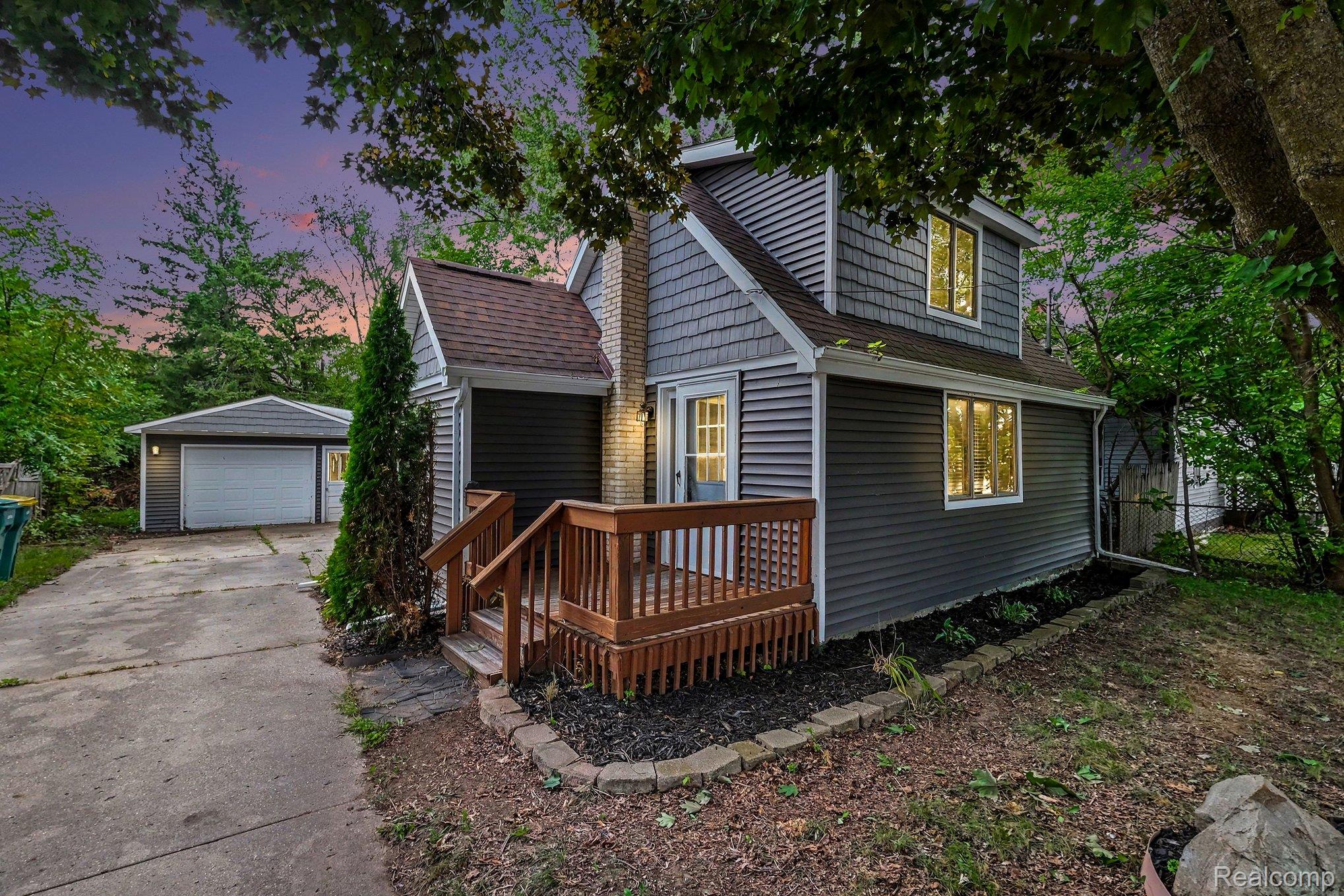 530 Coutant Street Property Photo 1
