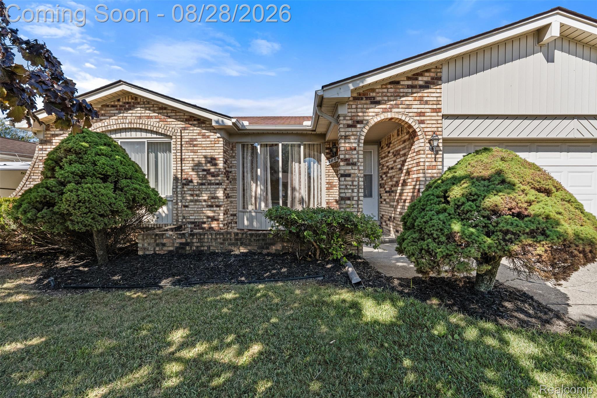38653 Levisham Drive Property Photo 3