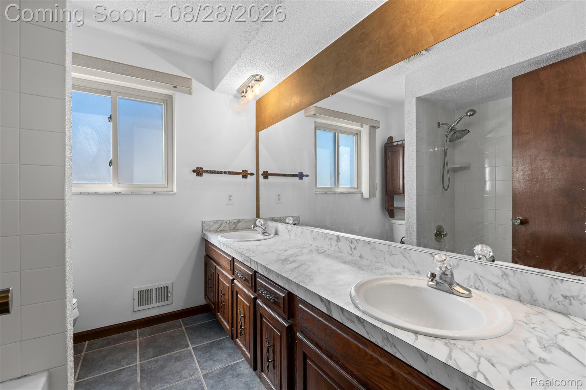 38653 Levisham Drive Property Photo 18