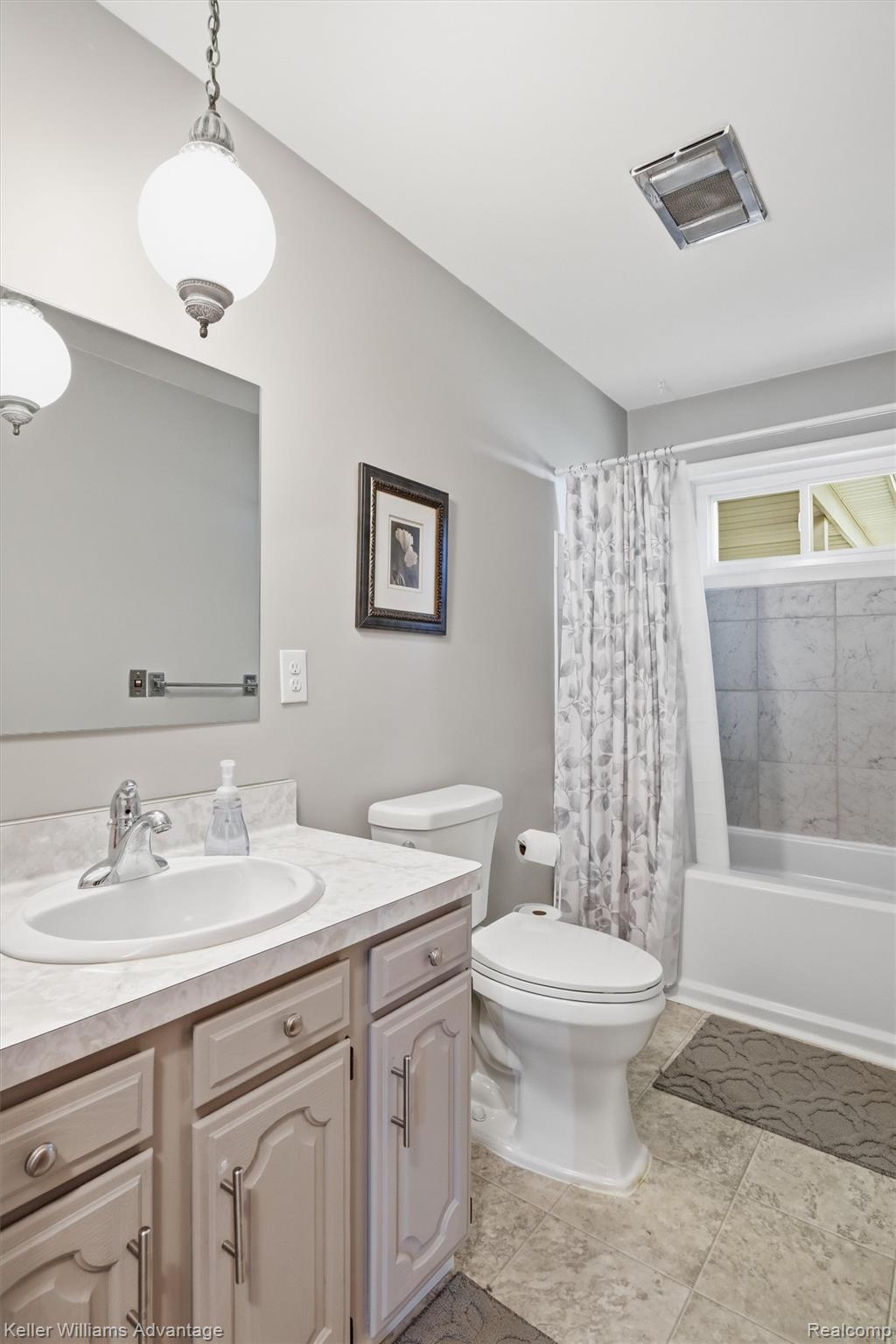 18701 Savage Road Property Photo 22