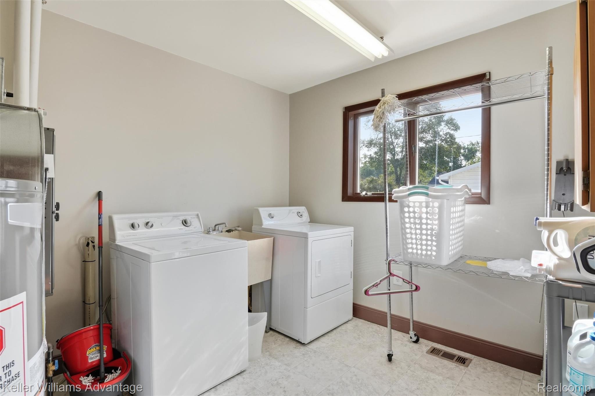 18701 Savage Road Property Photo 28