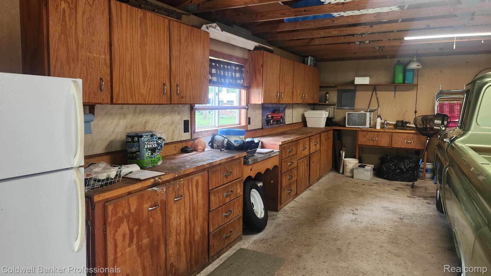 3300 Pointe Aux Barques Road Property Photo 19