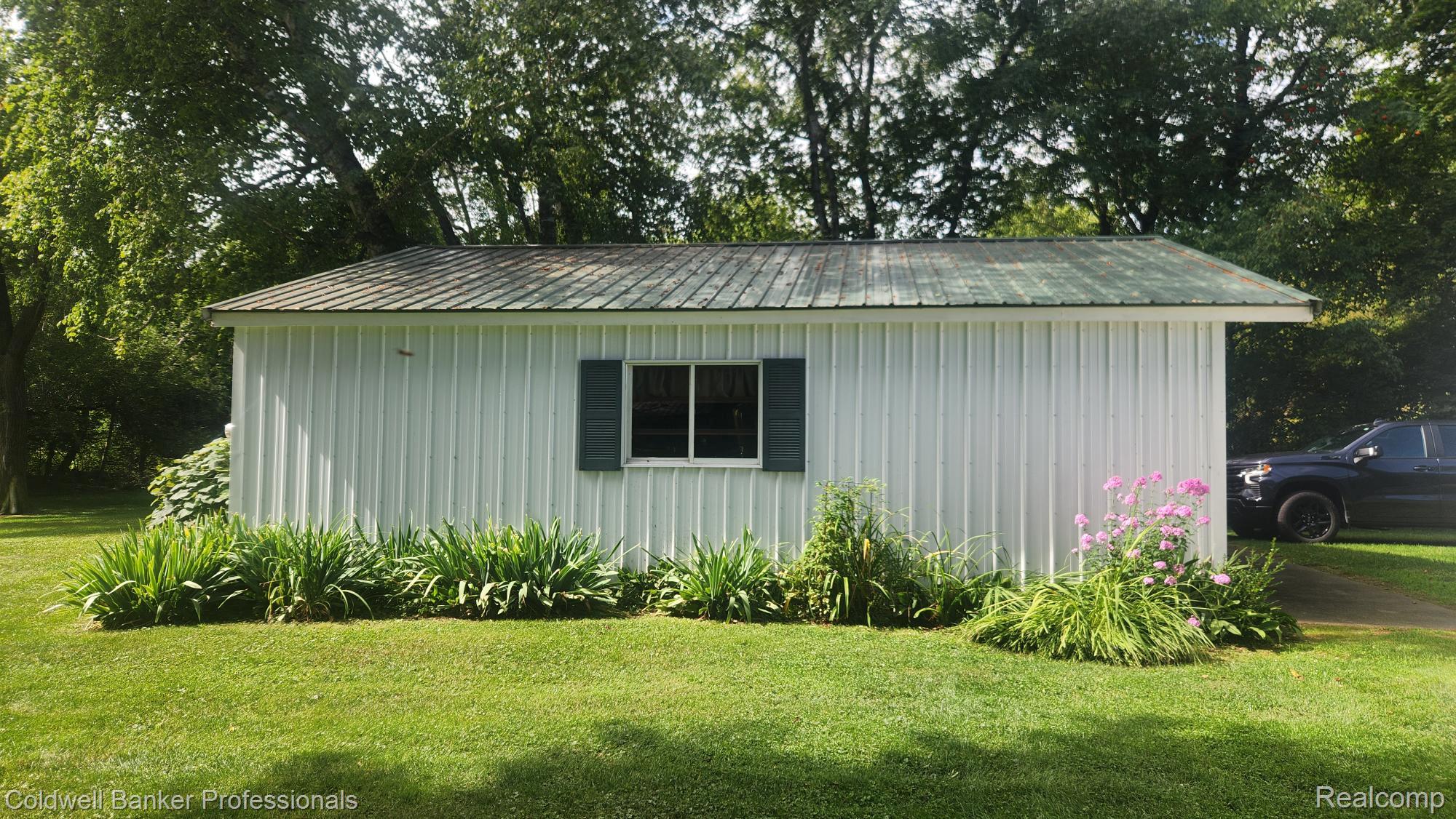 3300 Pointe Aux Barques Road Property Photo 25