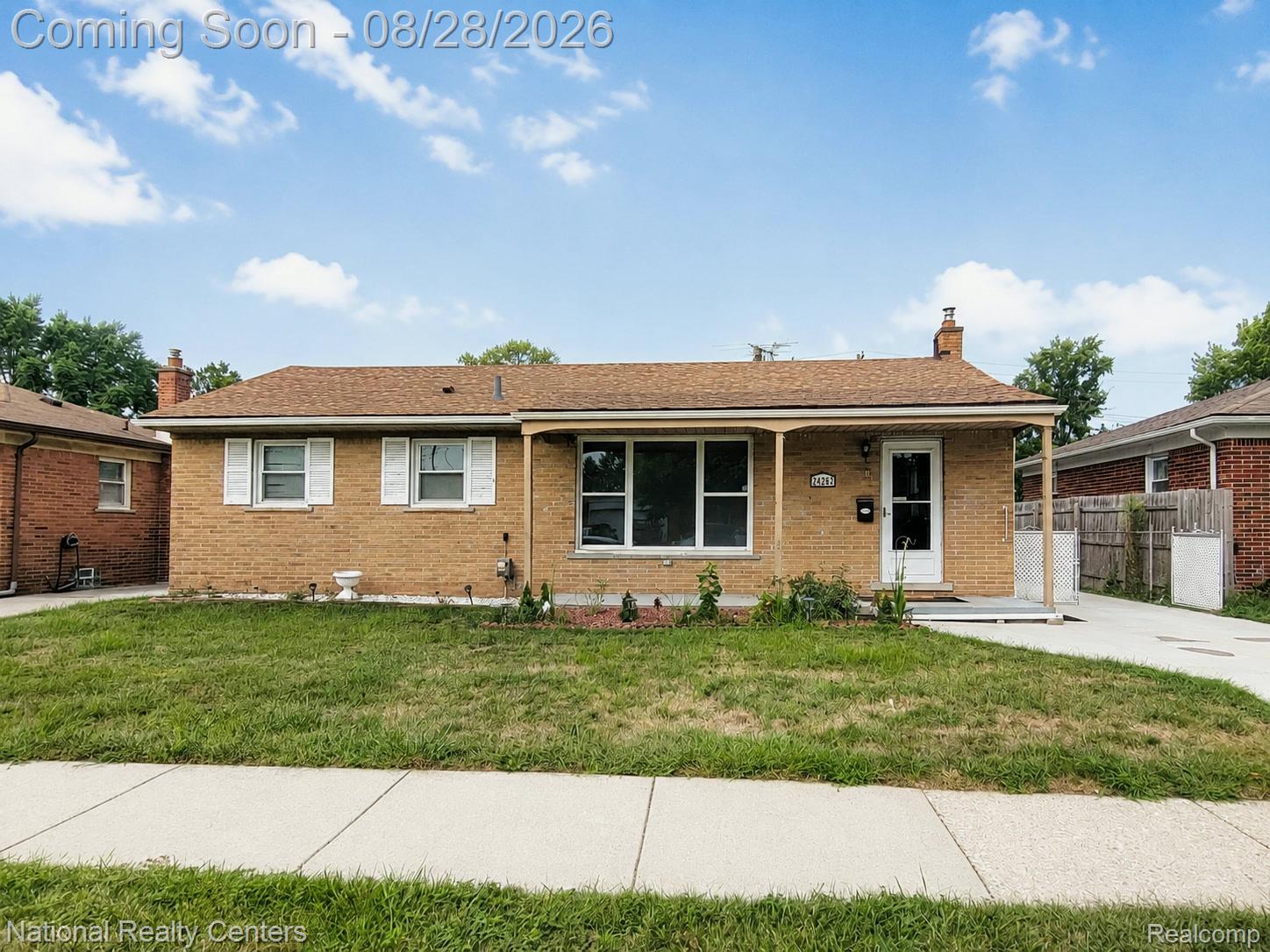 24263 Beierman Avenue Property Photo 1