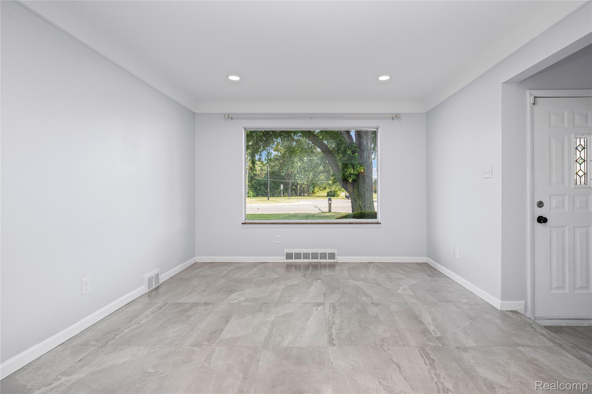 8527 Metropolitan Parkway Property Photo 11