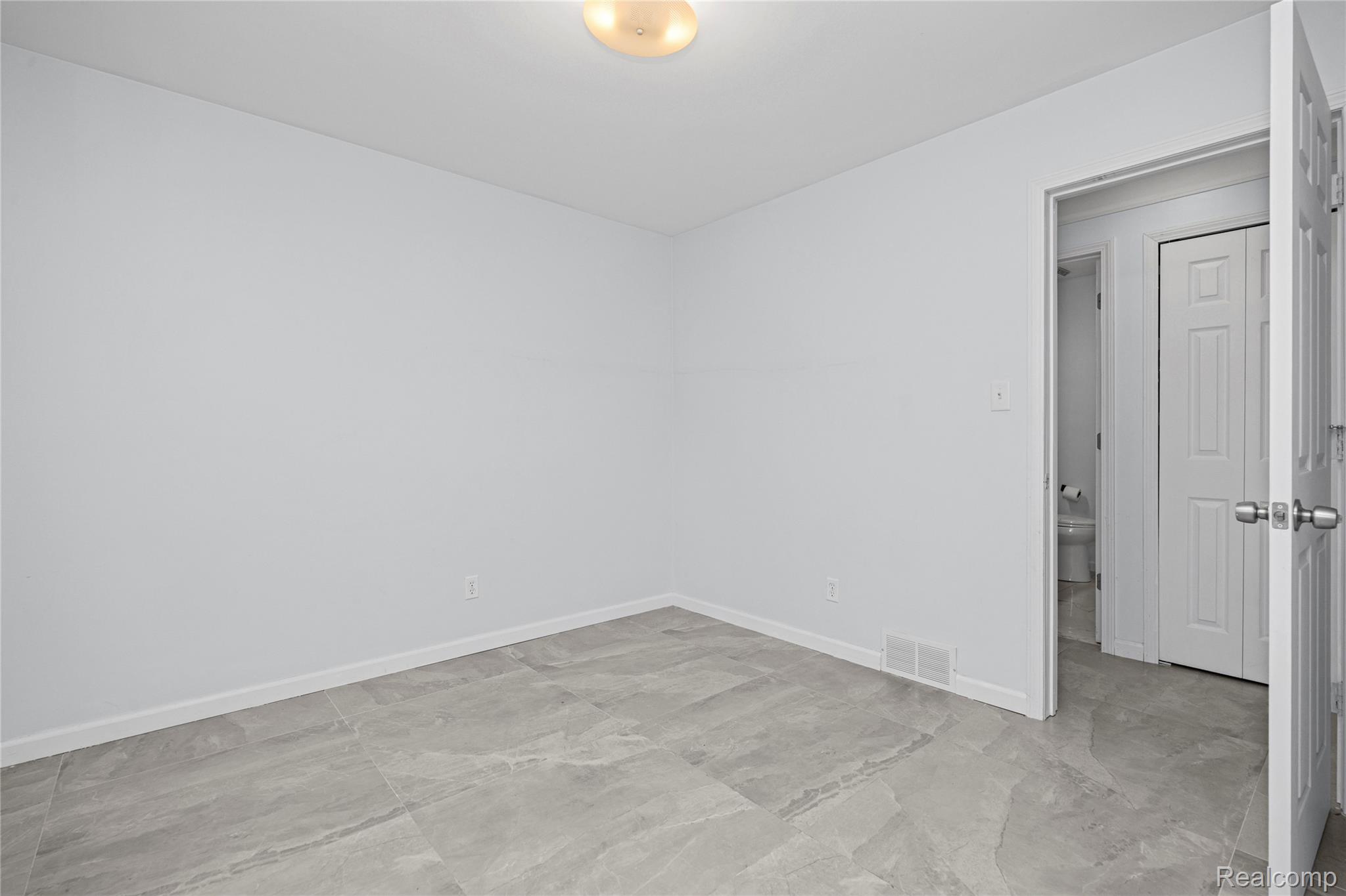 8527 Metropolitan Parkway Property Photo 36