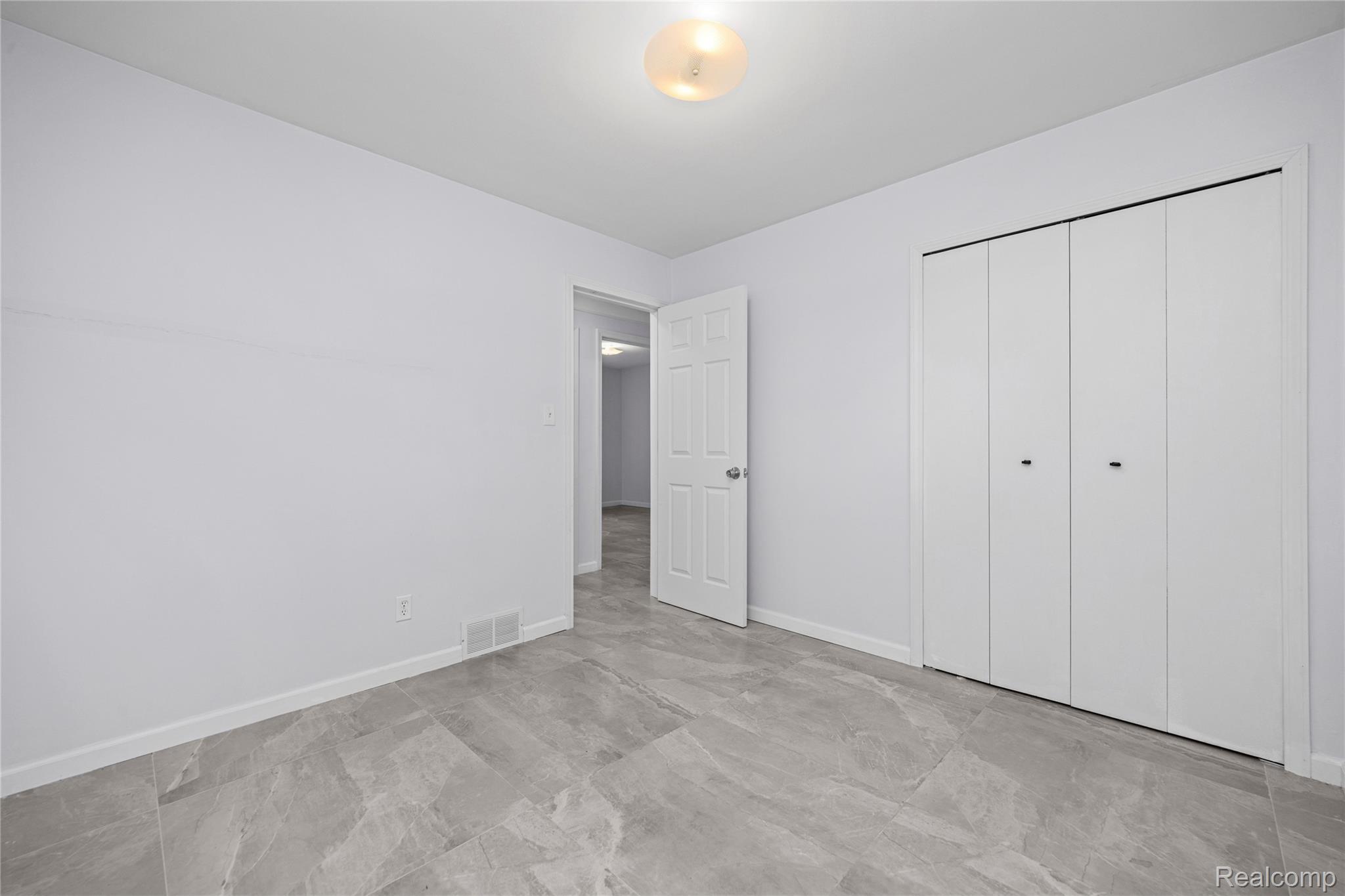 8527 Metropolitan Parkway Property Photo 37