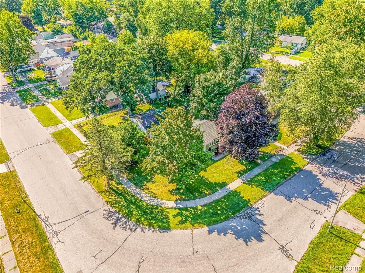 1482 Blossom Avenue Property Photo 8