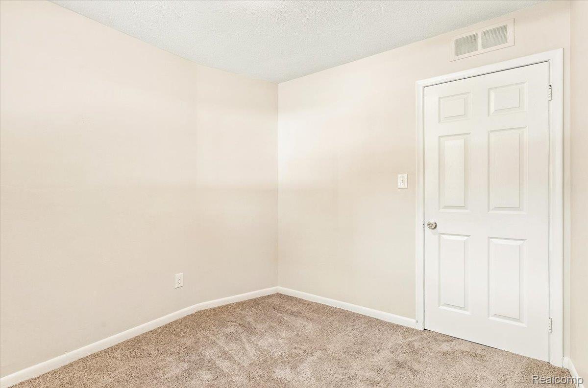1482 Blossom Avenue Property Photo 20