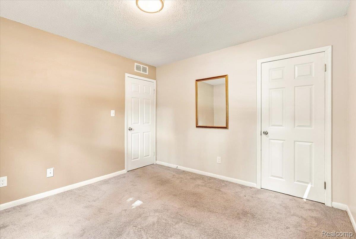 1482 Blossom Avenue Property Photo 27