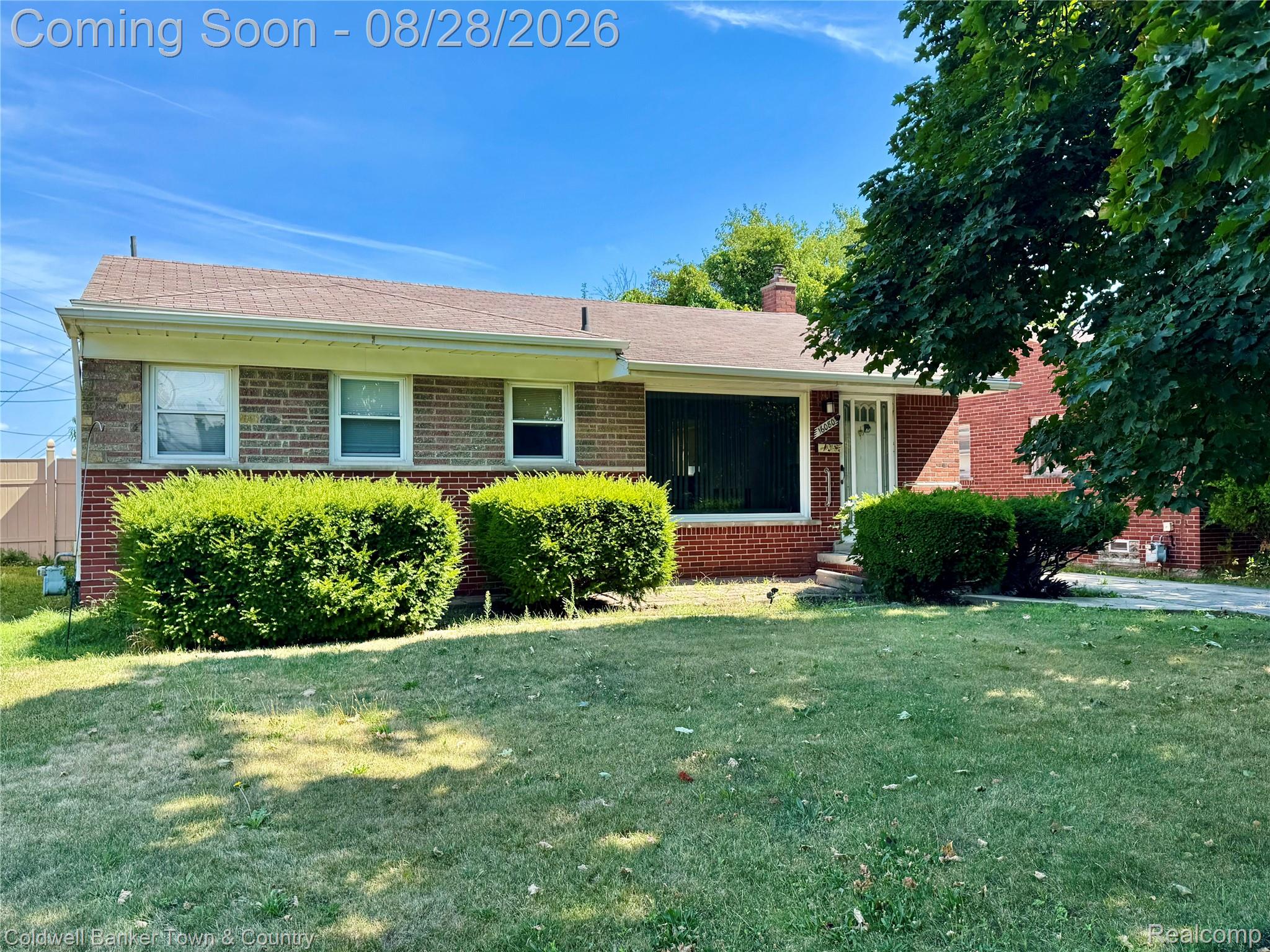 16080 Hanfor Avenue Property Photo 1