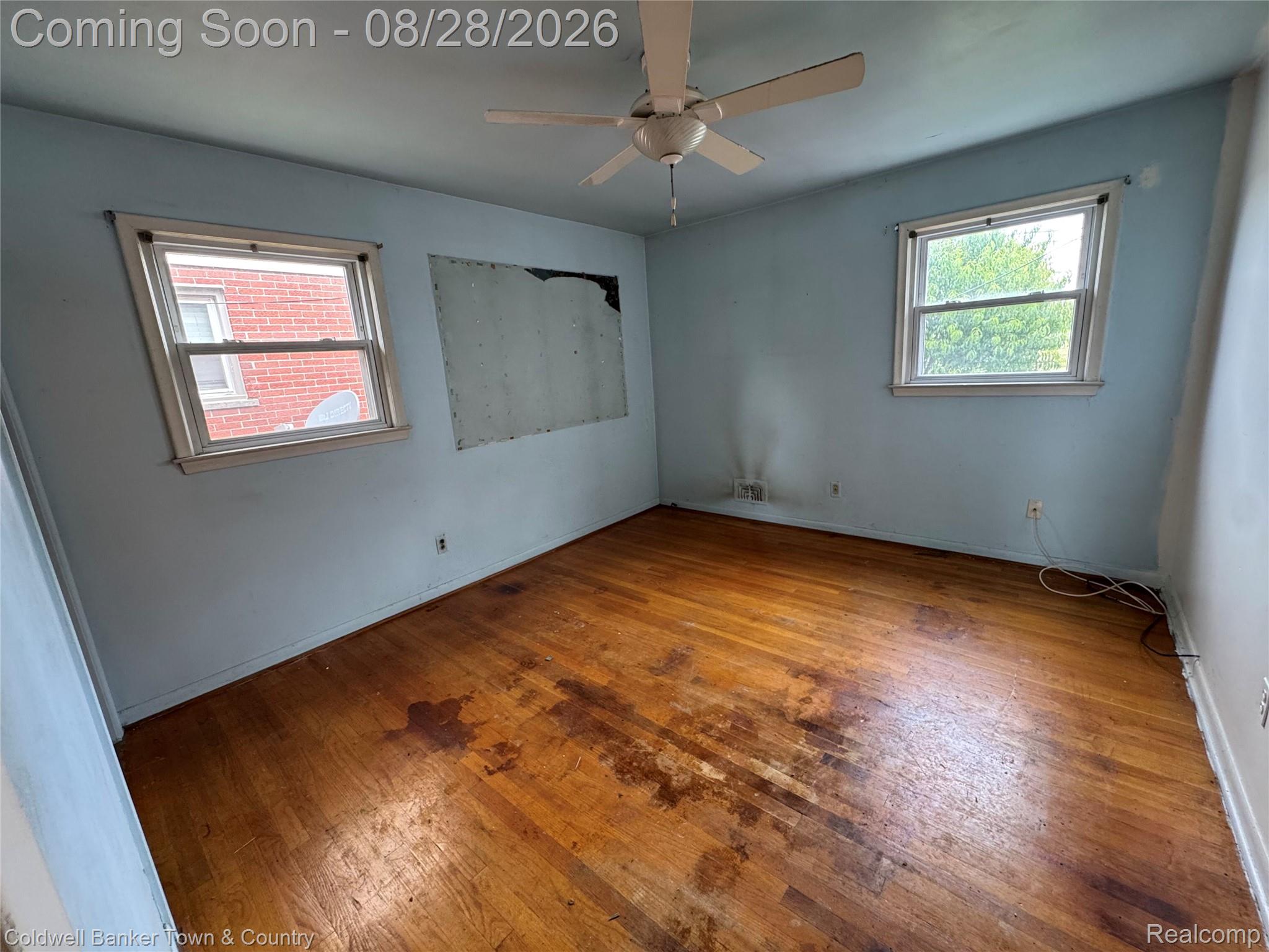 16080 Hanfor Avenue Property Photo 11