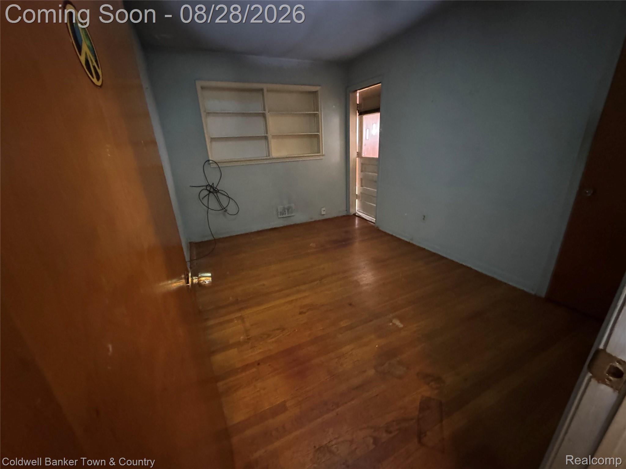 16080 Hanfor Avenue Property Photo 16