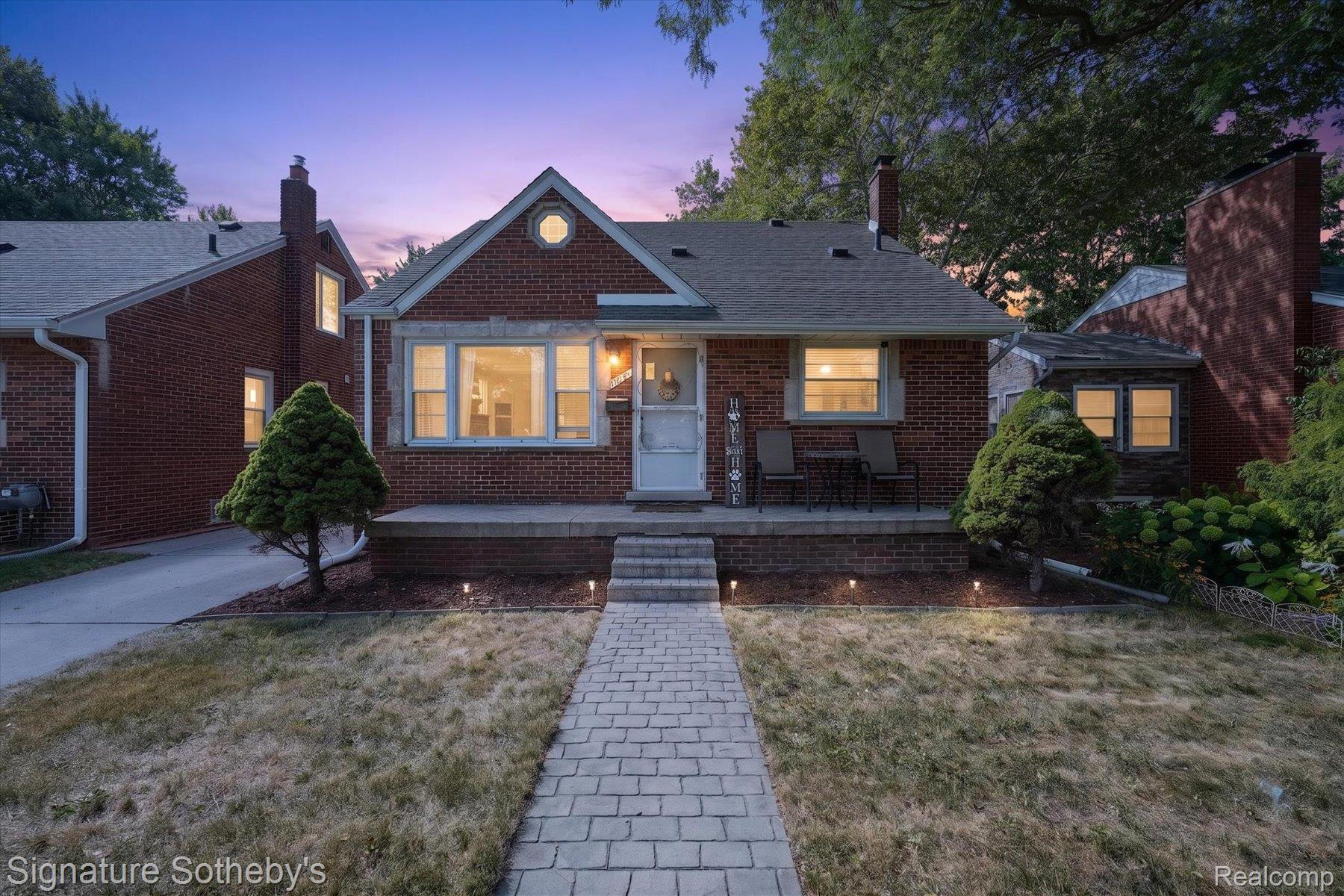 7348 Helen Road Property Photo 1