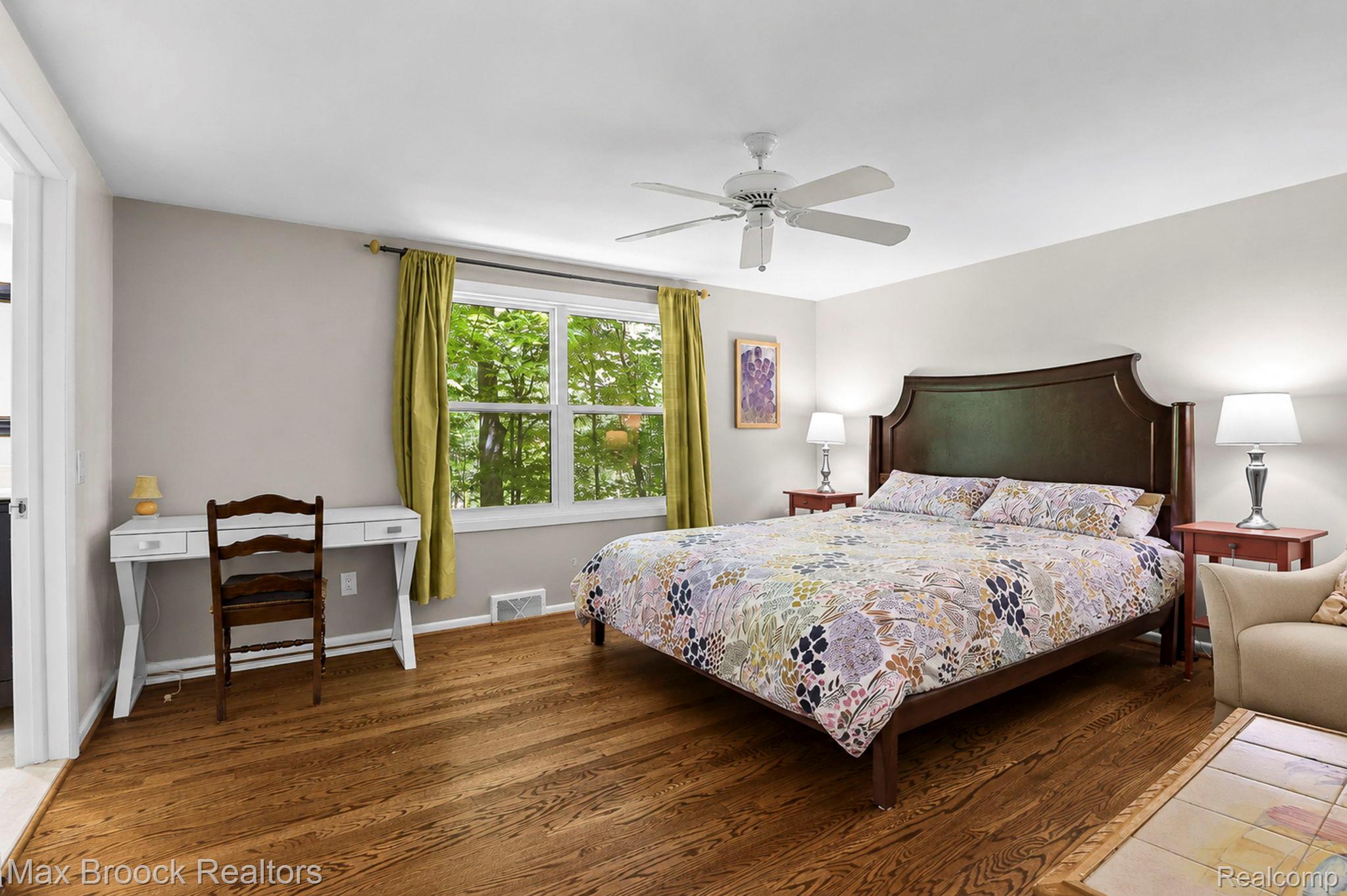 22636 King Richard Court Property Photo 14