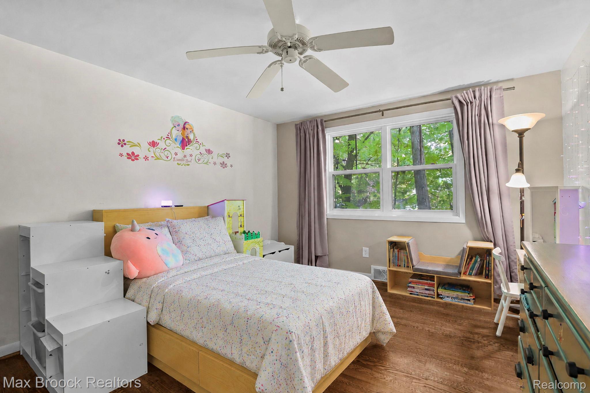 22636 King Richard Court Property Photo 17